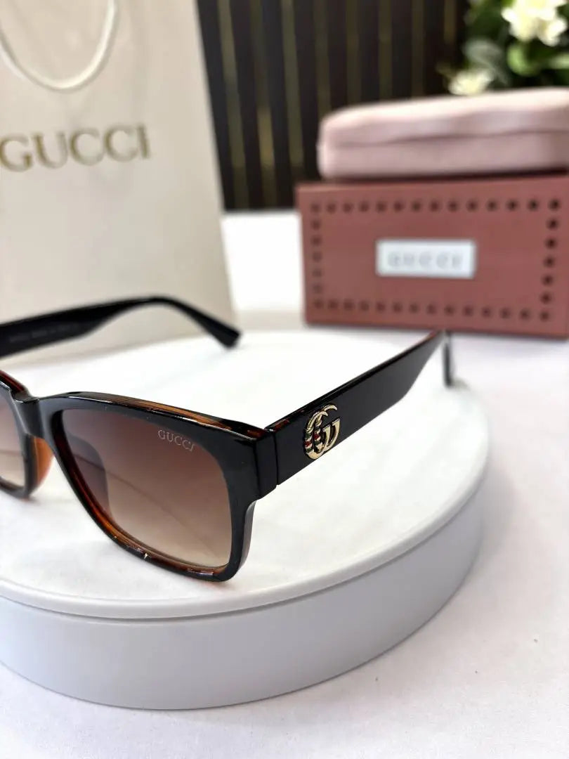 _Gucci_GG_0010_brown