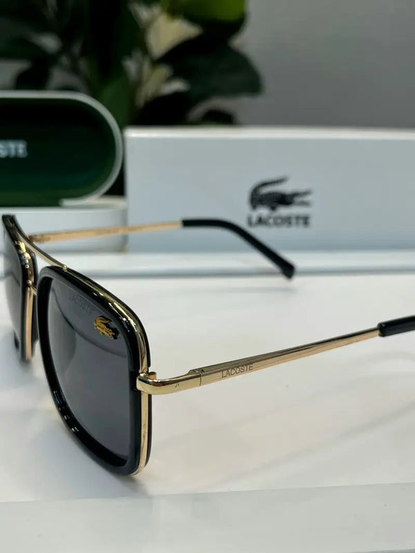 _Lacoste_143_gold_black