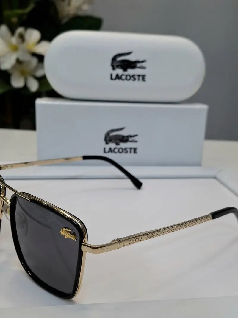 _Lacoste_138_black_gold