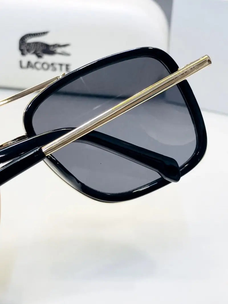 _Lacoste_143_gold_black