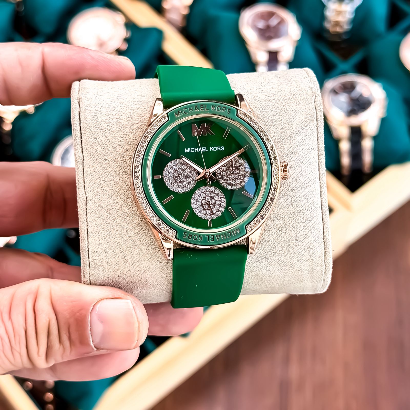 MICHAEKKORS_LADIES_ROSE-GREEN Secondary image