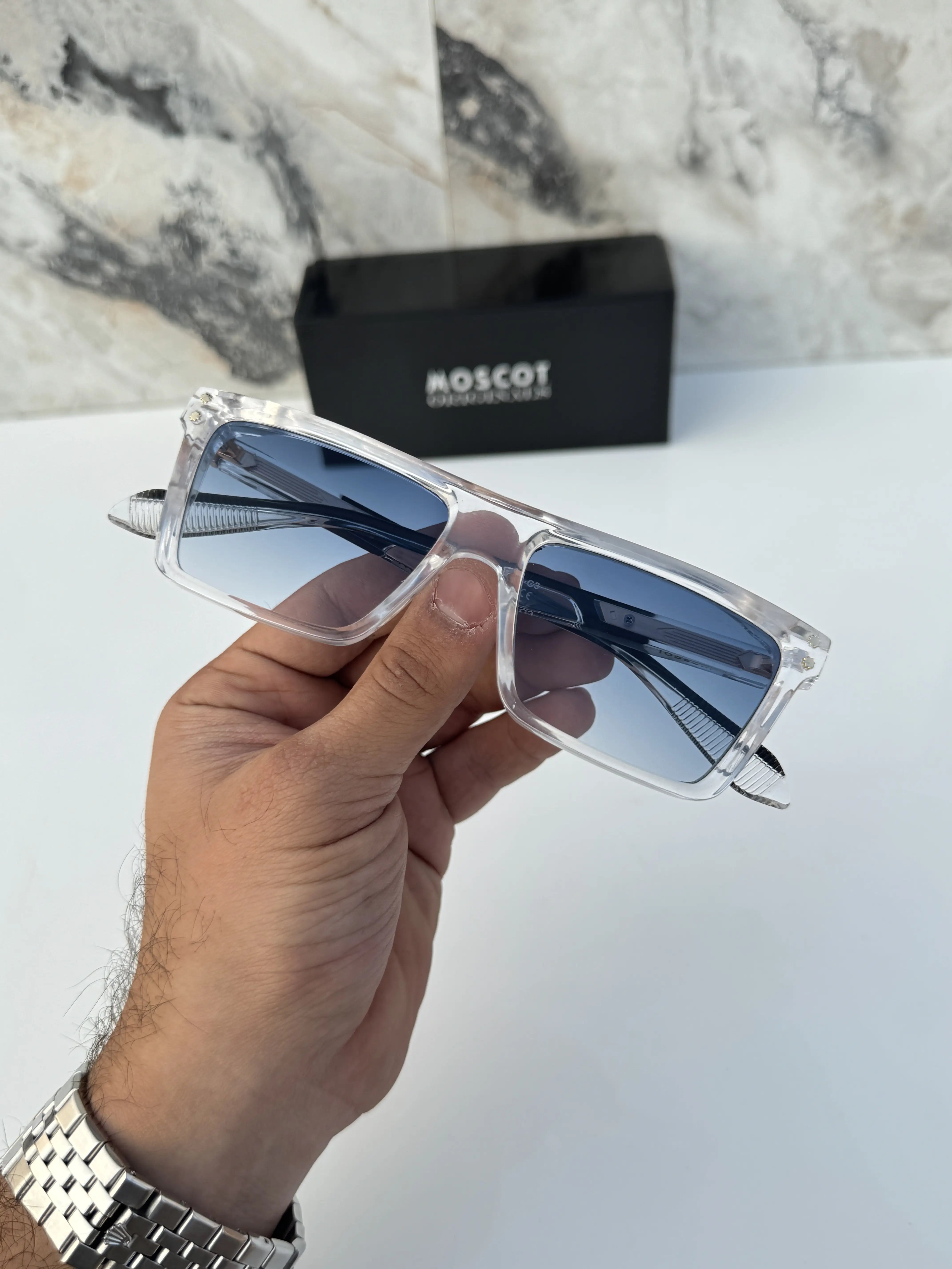 Moscot_60007_white_blue Secondary image