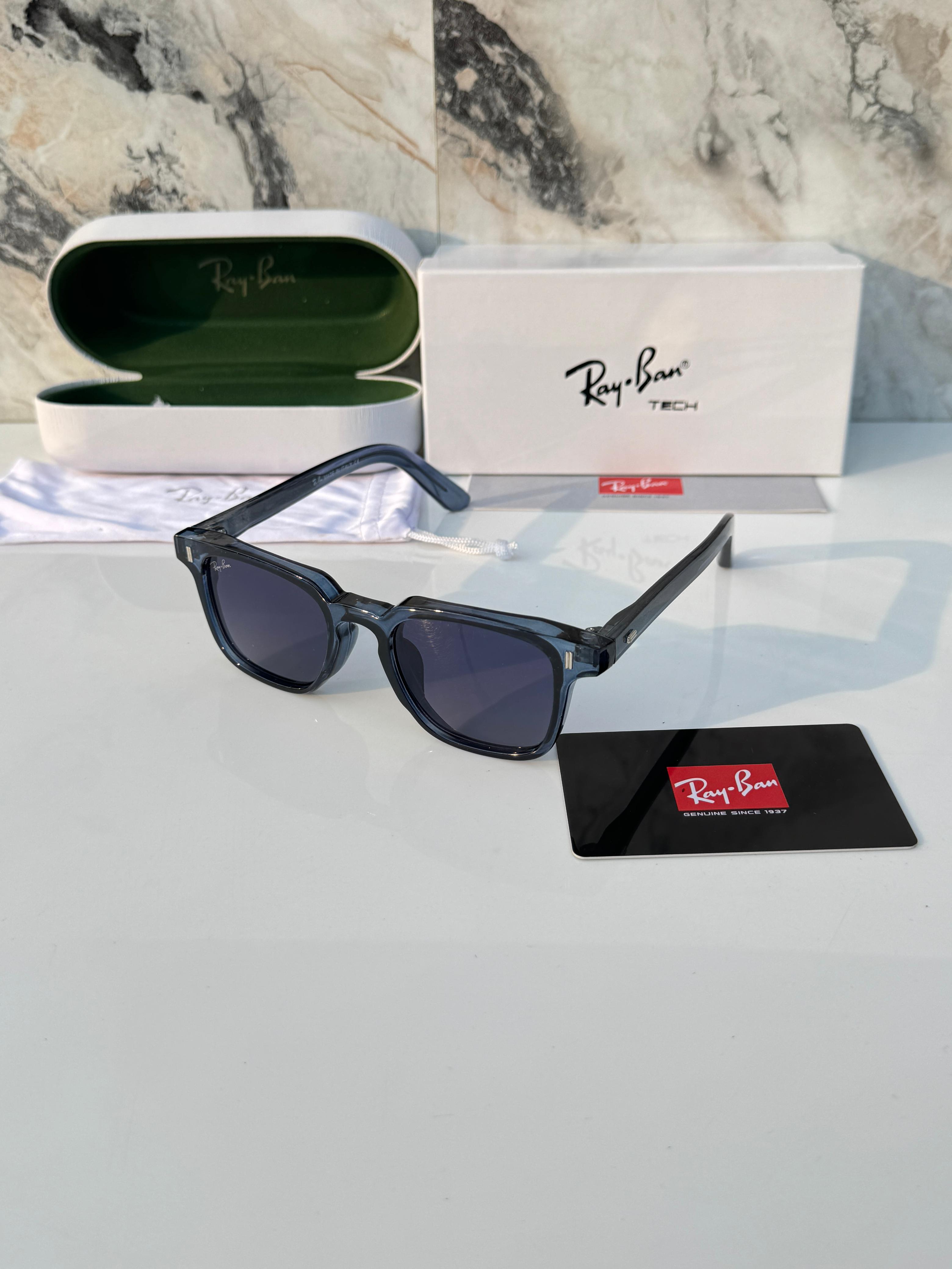 Rayban_1124_blue_shaded Main image