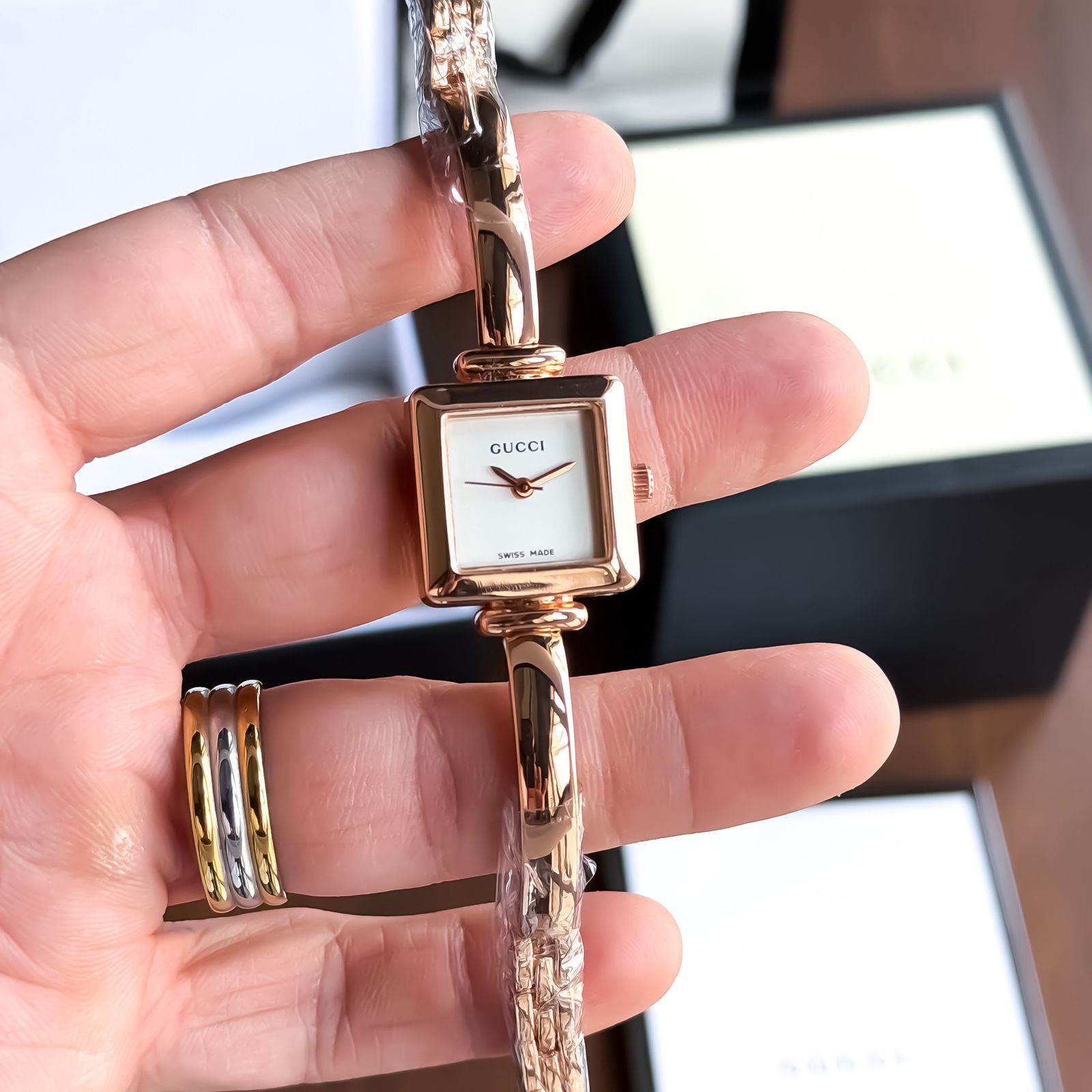GUCCI_LADIES_ROSE-WHITE