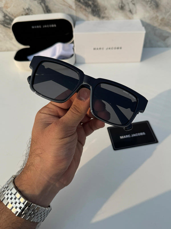 Marc_jacobs_1117_black