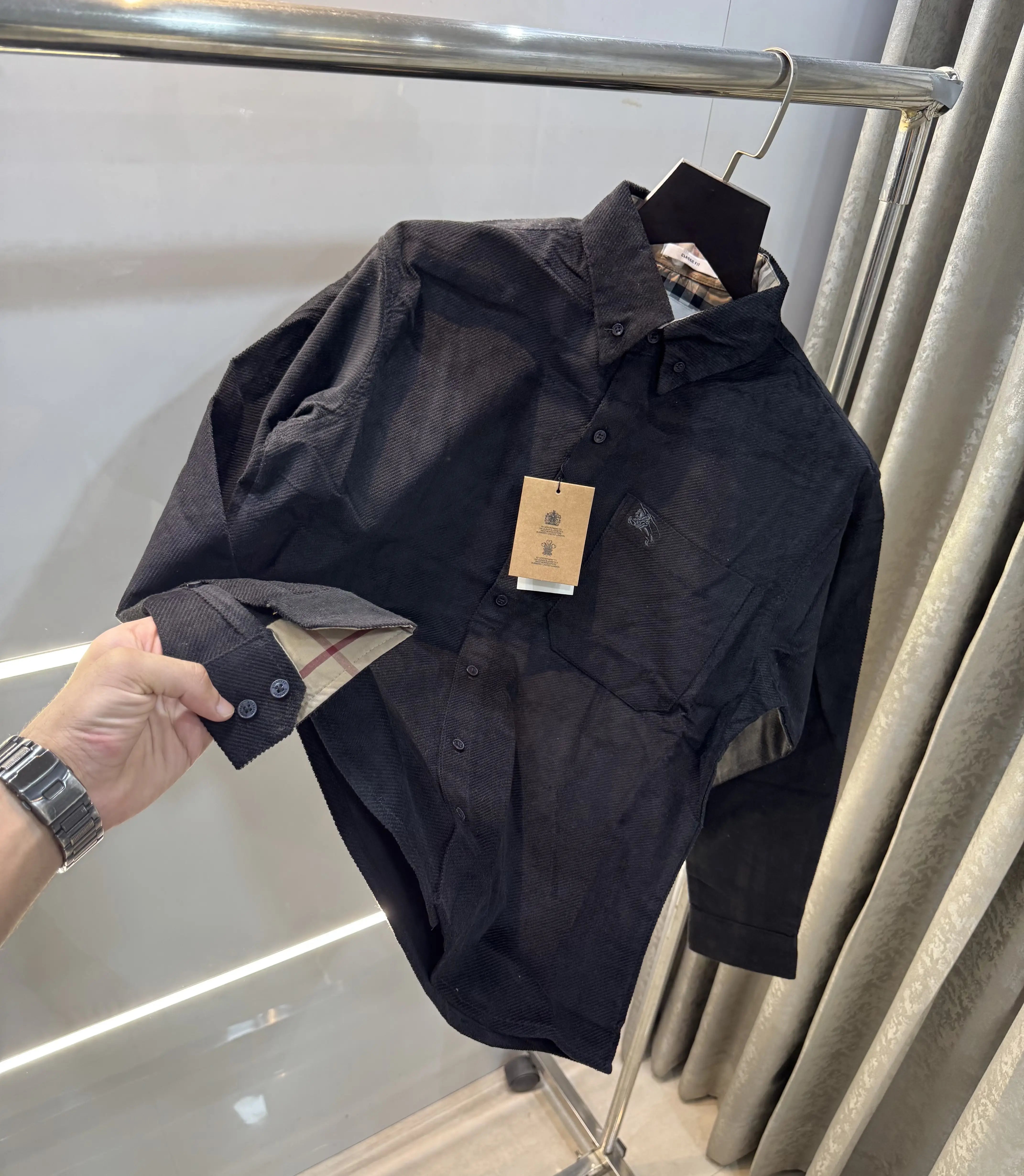 Burberr y Black Classic Premium Cord Shirt Main image