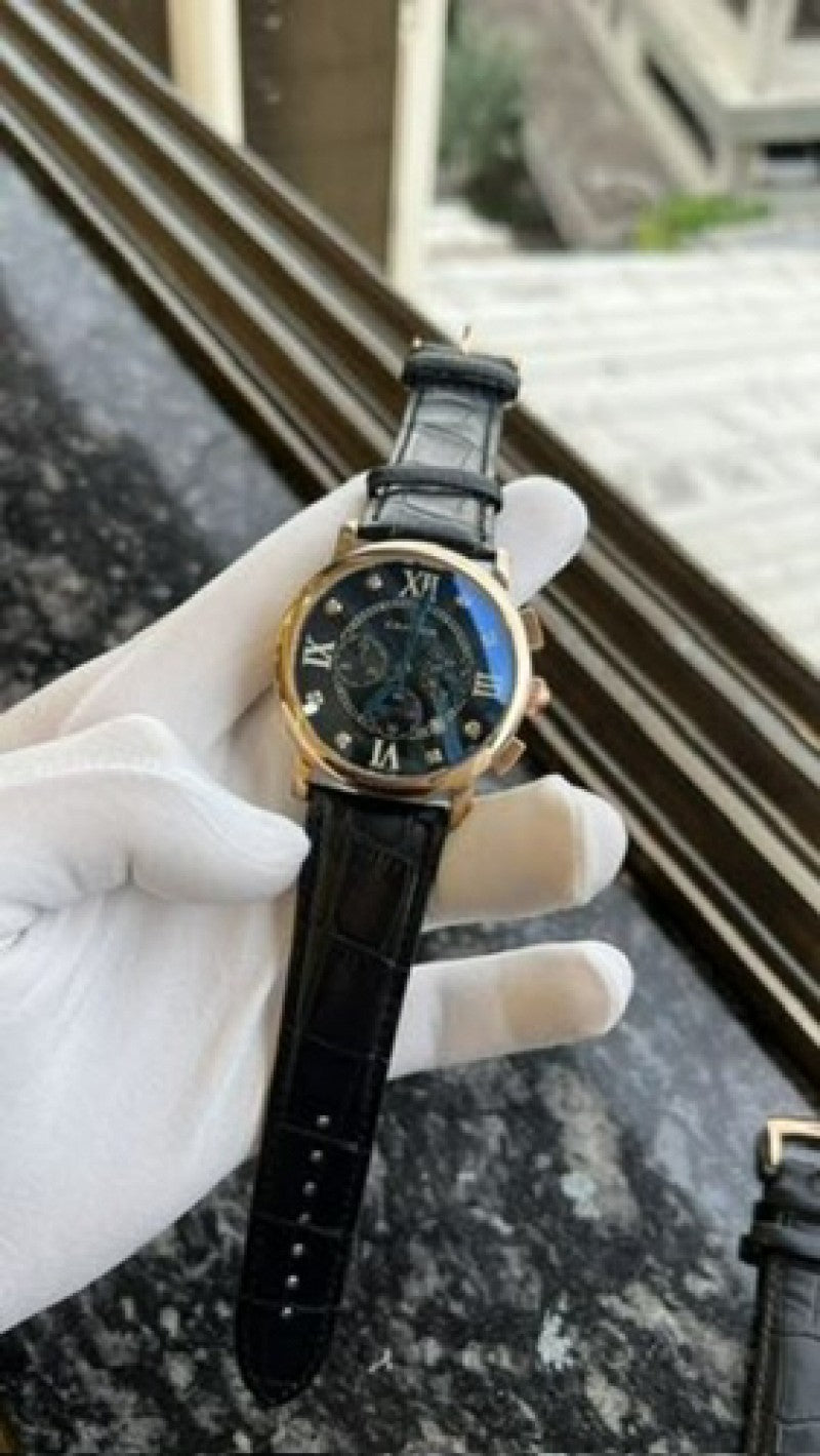 Cartier watch Main image