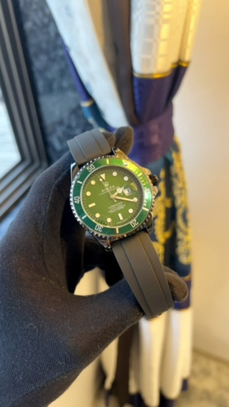Rolex submariner Main image