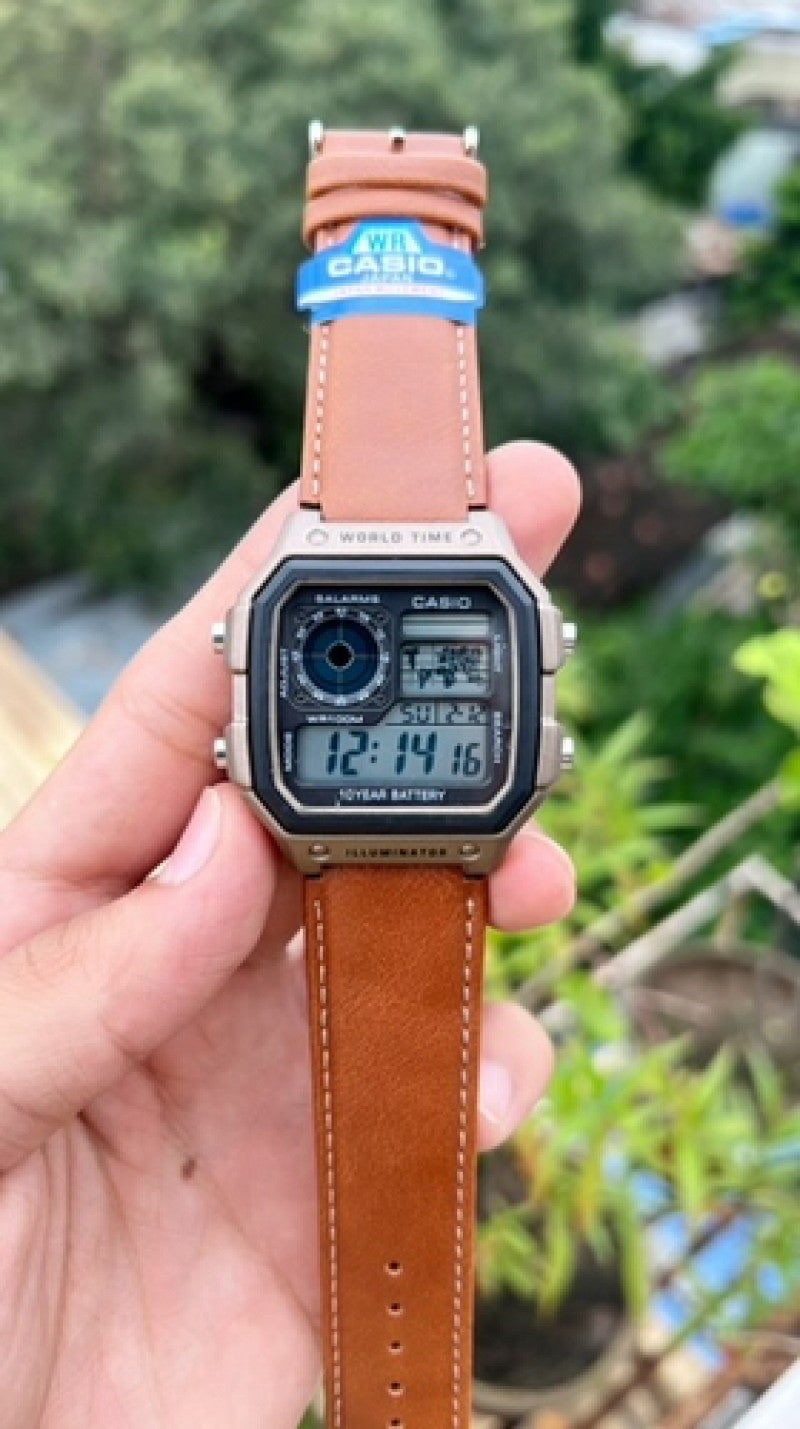CASIO 1200 leather strap metal body Main image