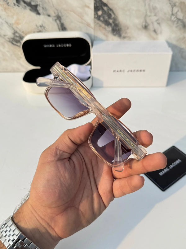 Marc_jacobs_1117_peach_black