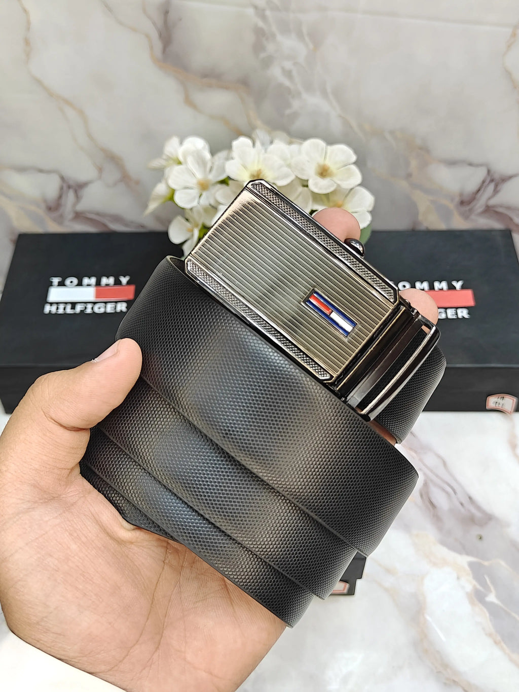 TOMMY PREMIUM QUALITY AUTOLOCK BELT WITH OG BOX TH-913