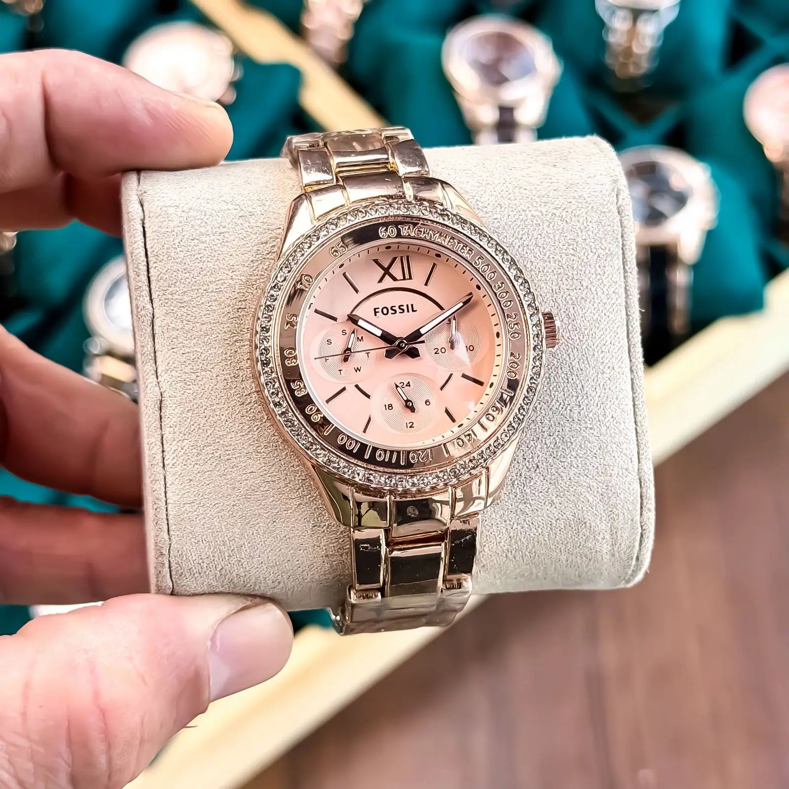 FOSSIL_LADIES_ROSEGOLD Secondary image