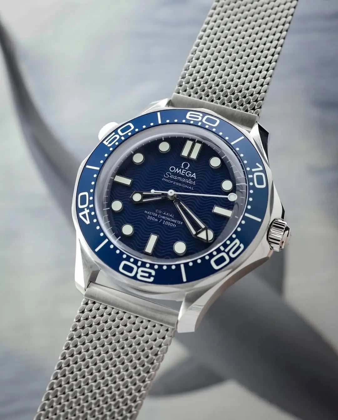 Omega Seamaster Diver Secondary image