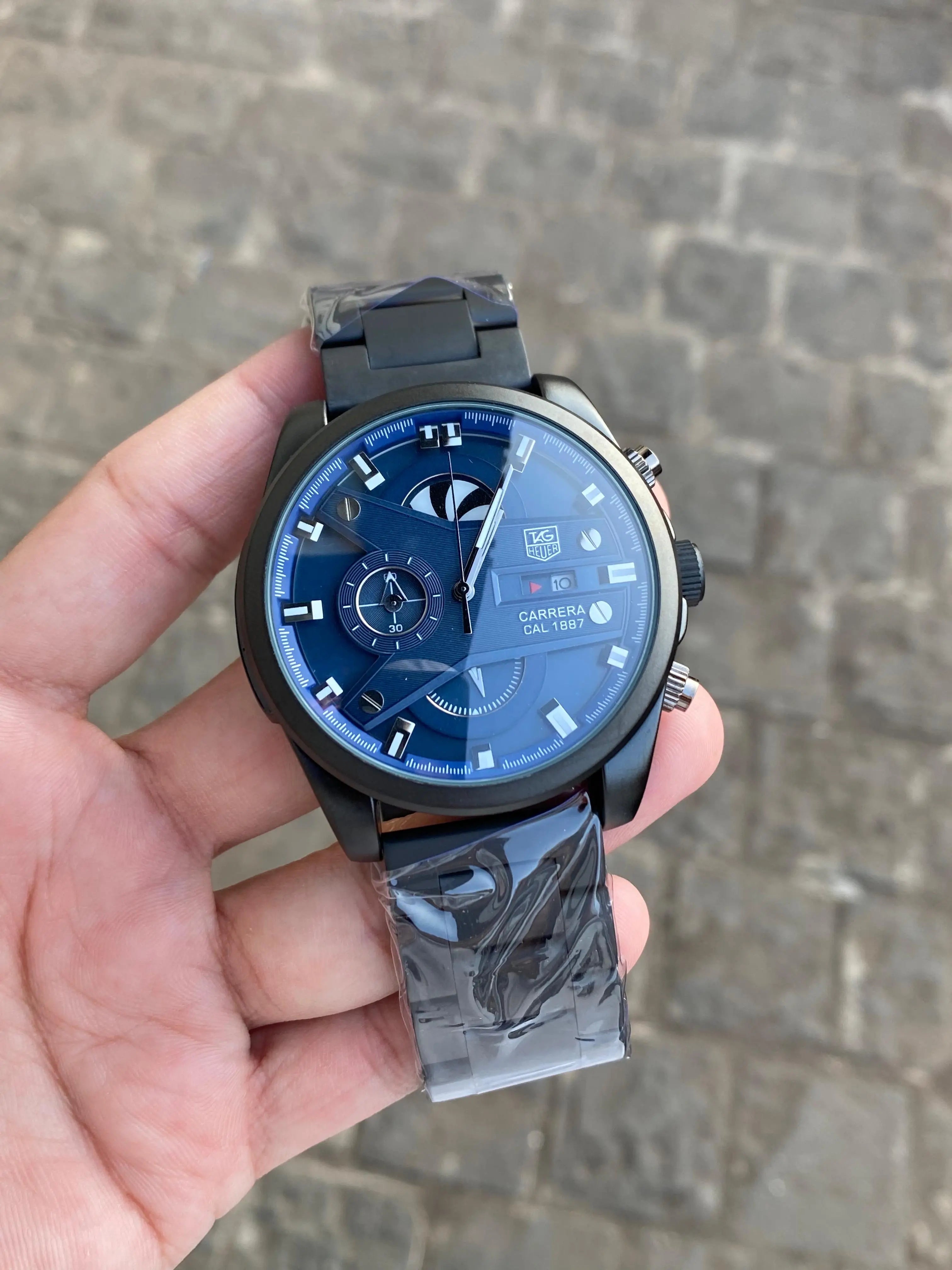 TAG HEUER CR7 blue dial Secondary image