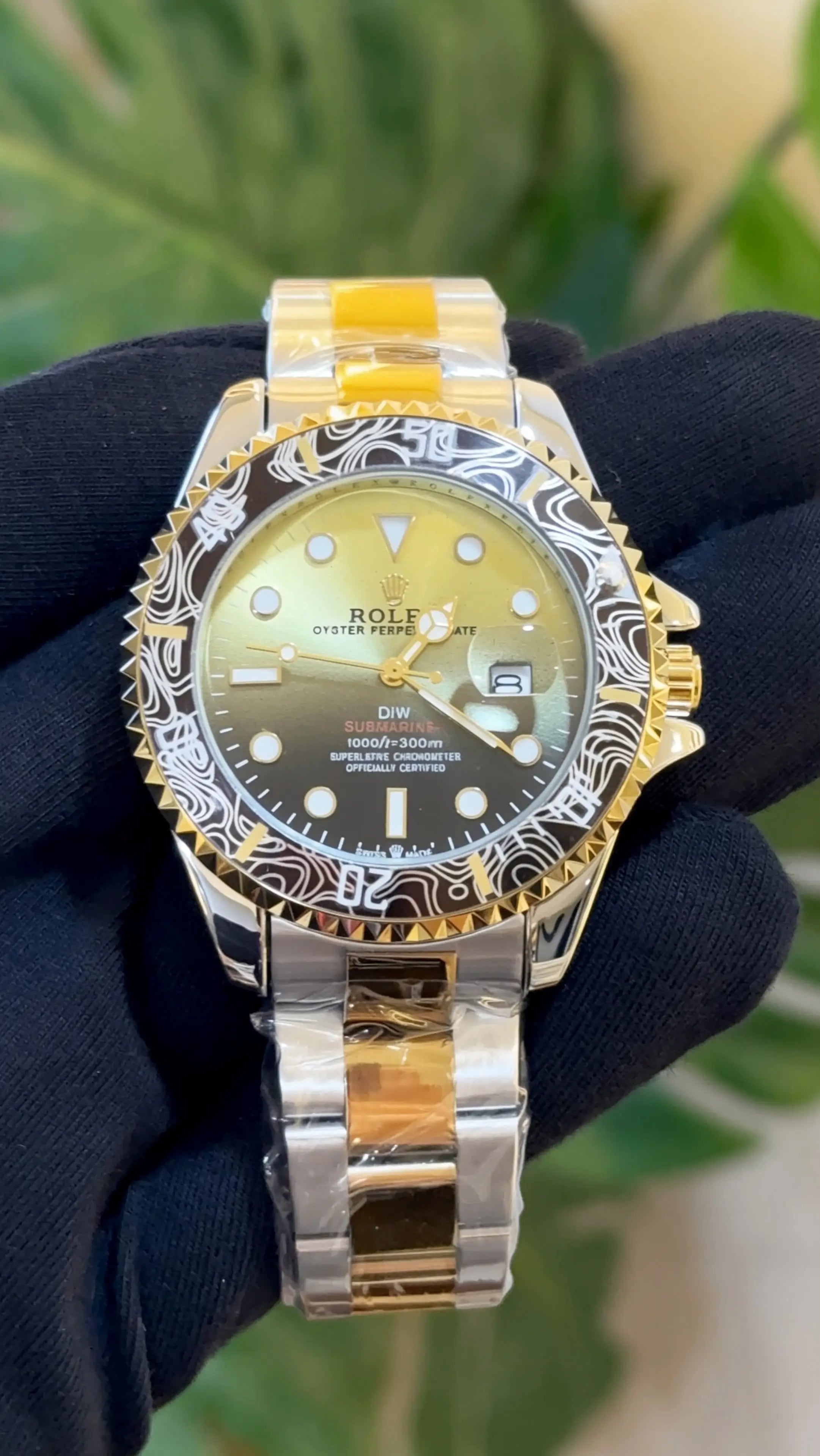Rolex DiW Submariner heavy shift movement Main image