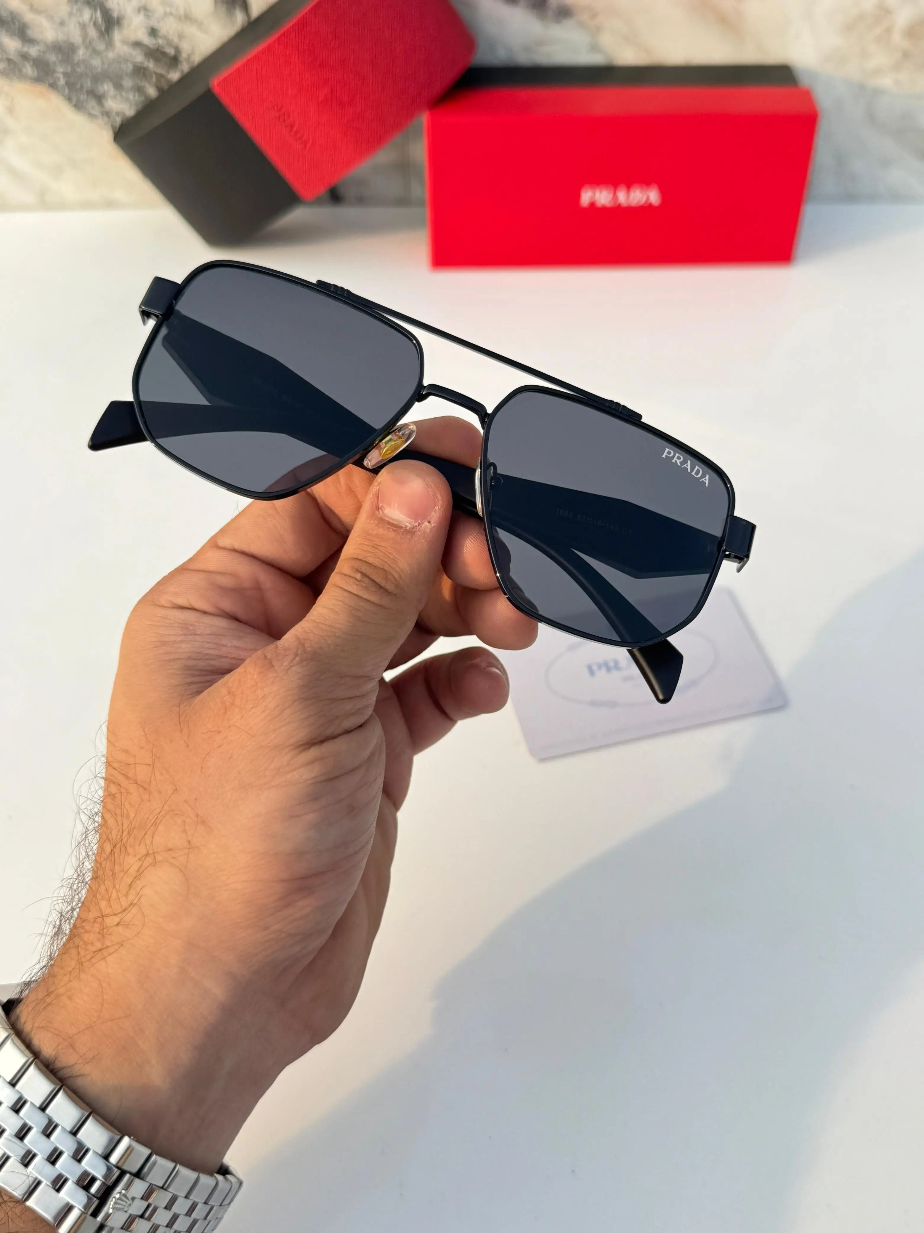 Prada_1683_Black