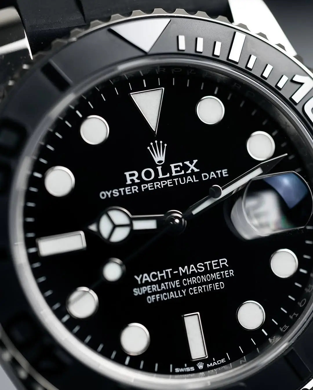 Rolex Yacht Master black Secondary image