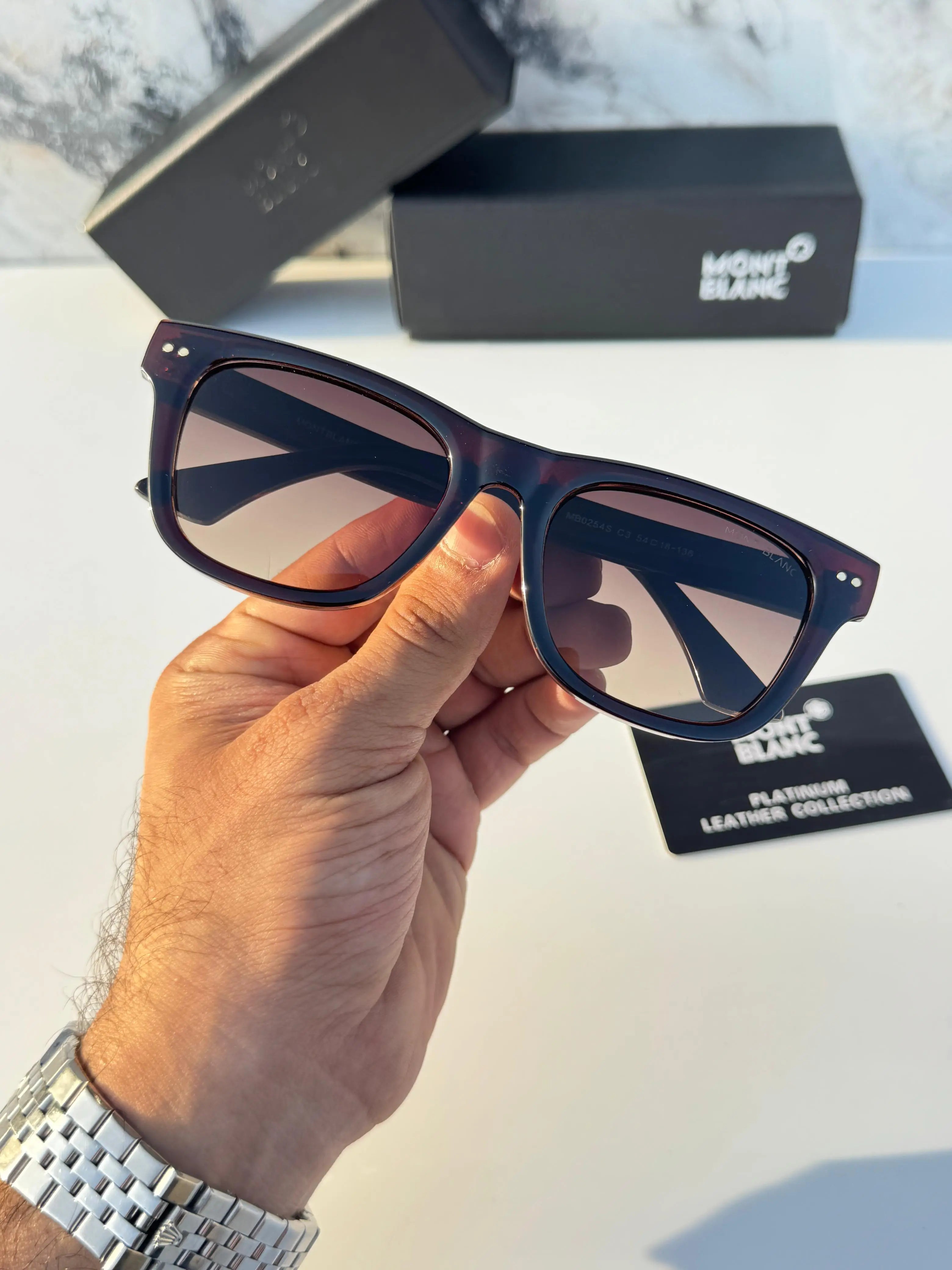 Mont_blanc_254_brown