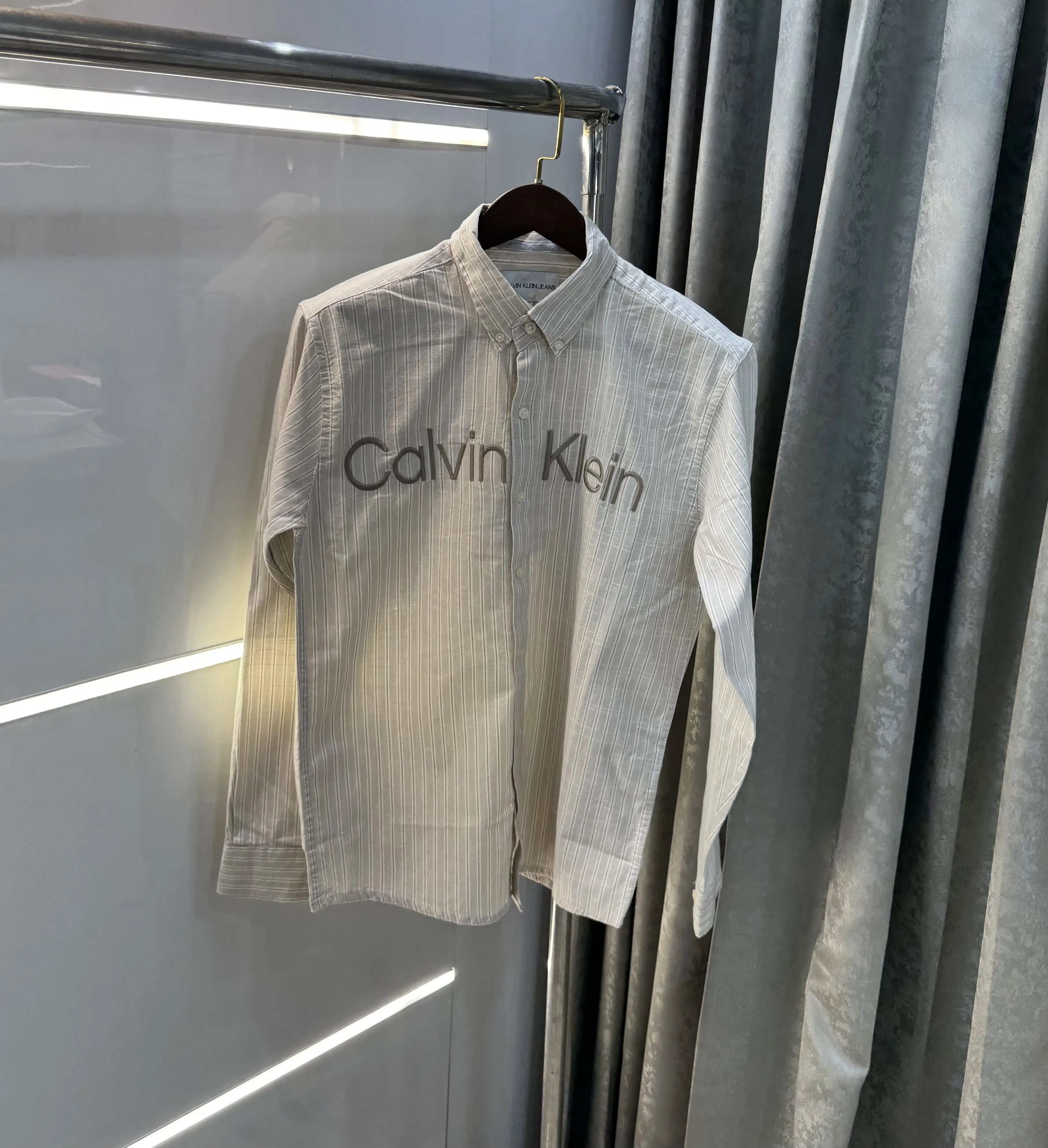 Calvin Klein Beige Logo Work Premium Shirt Secondary image