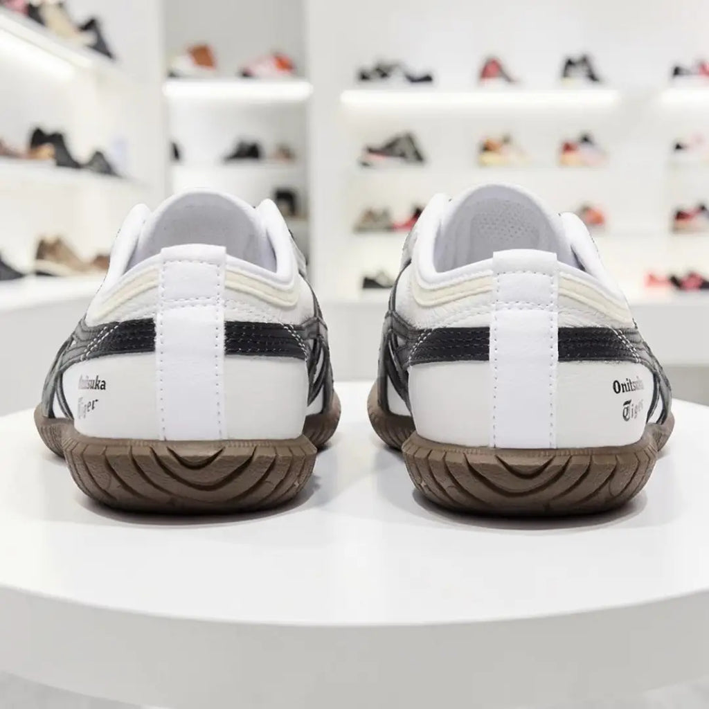 Onitsuka Tiger Tsunahiki Slip-On White Black Mens 7A Premium D-2064