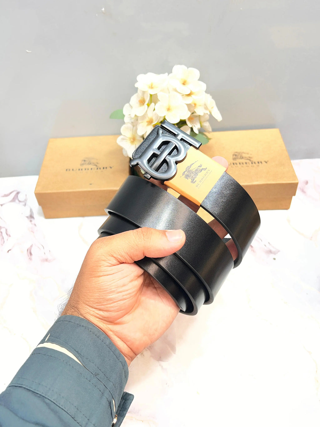 BB BURBERRY PREMIUM QUALITY IMP LEATHER BELT WITH OG BOX BB-720