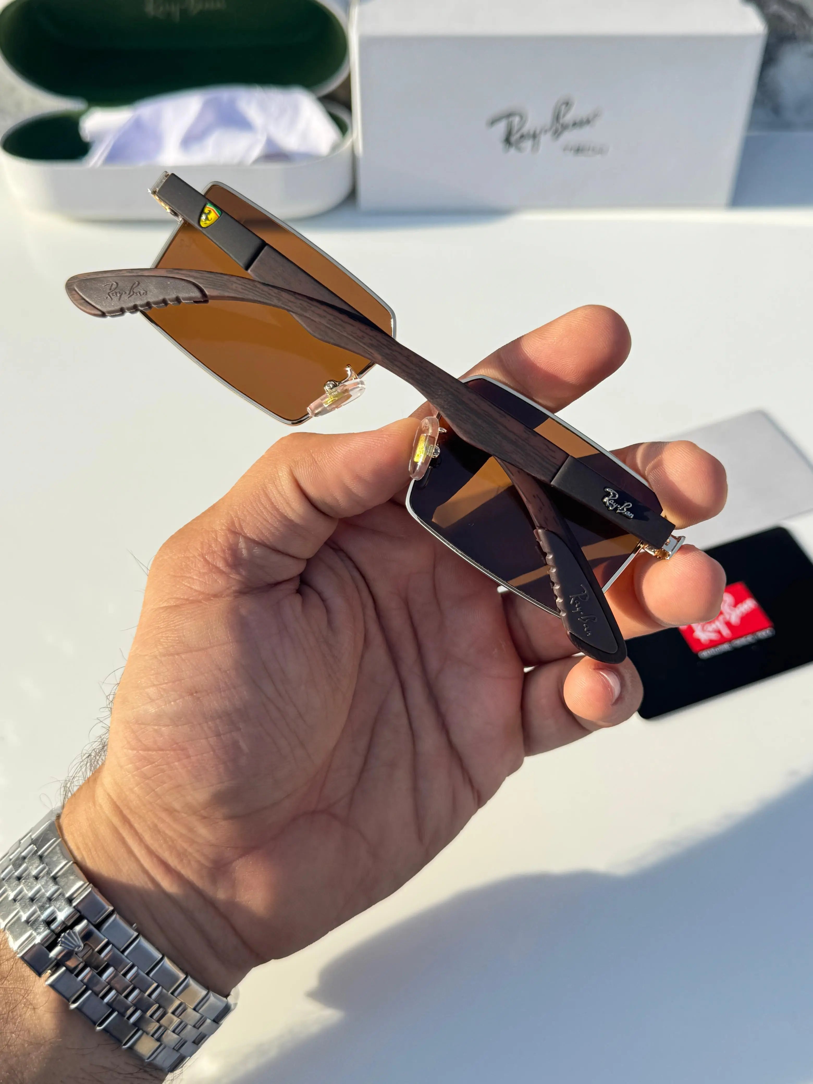 Rayban_83138_gold_brown