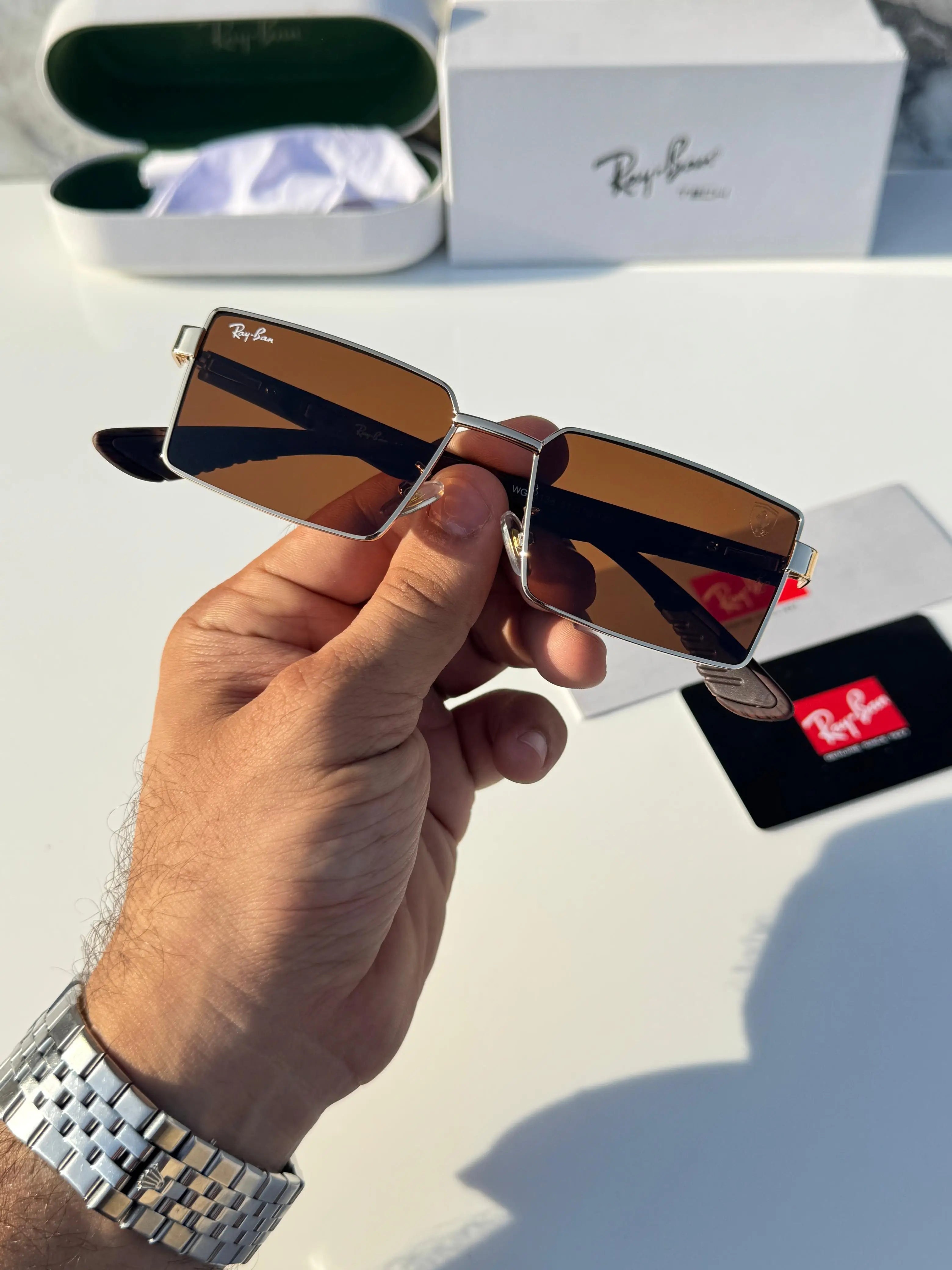 Rayban_83138_gold_brown