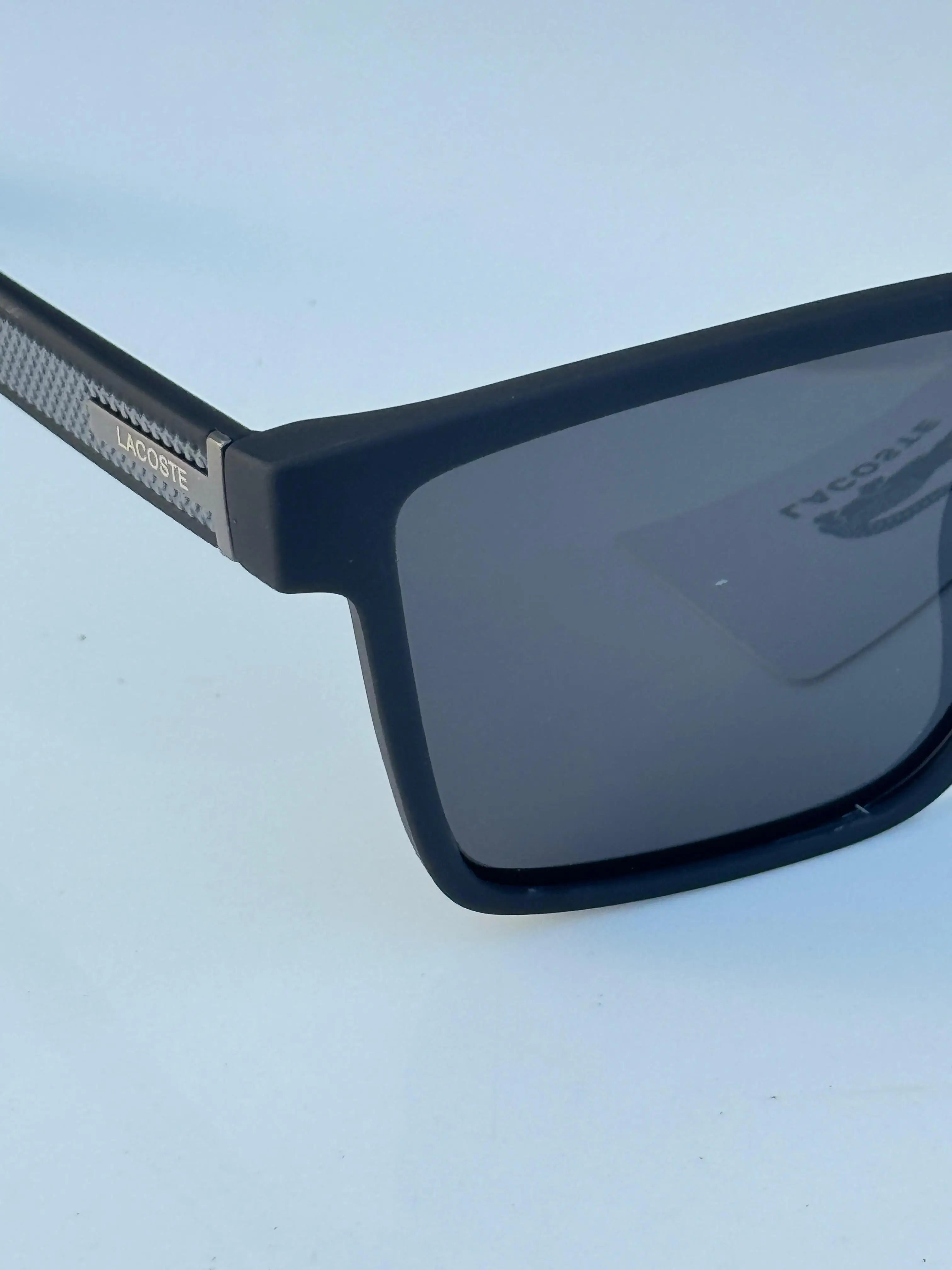 Lacoste_357_matt_black