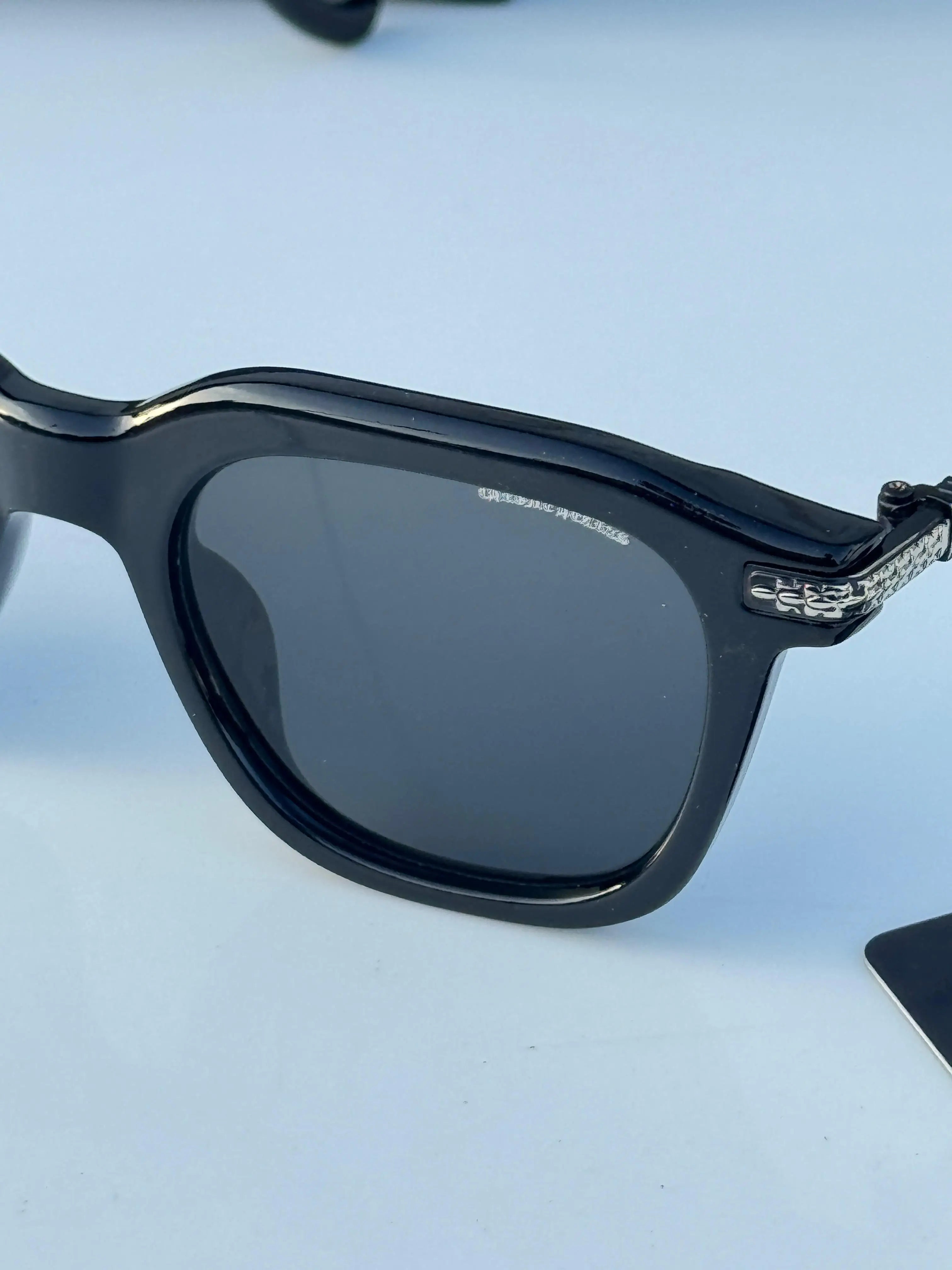 Chrome_heart_988_black_silver
