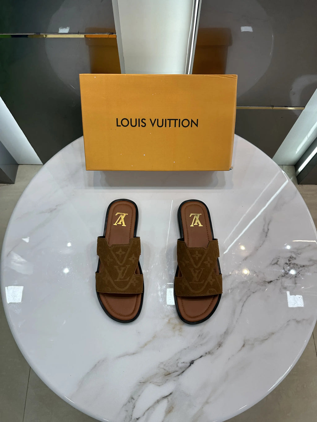 Louis_Vuitton_Tan Suede Leather Slide