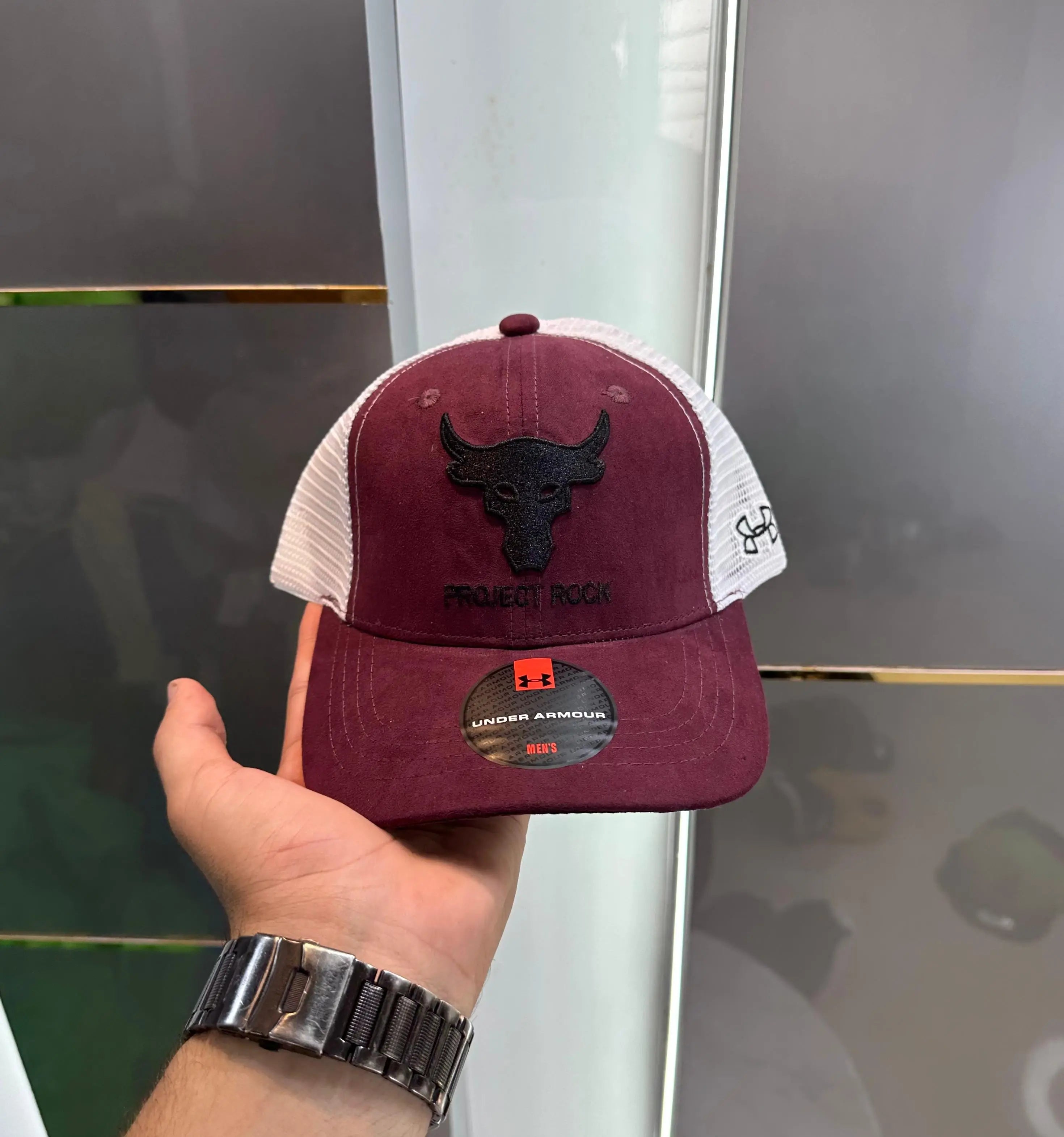 Under Armou r Wine Premium Imported Cap