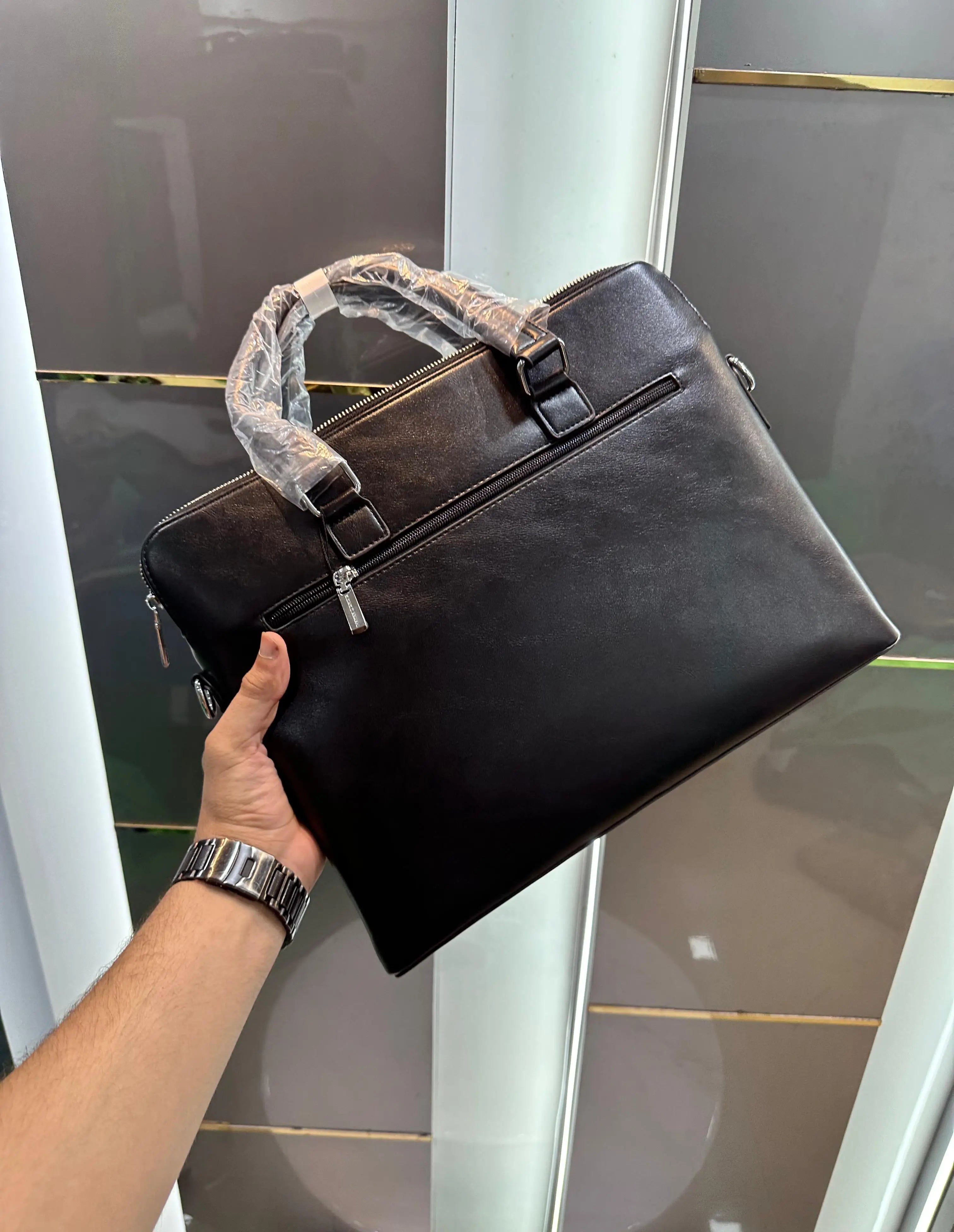 Giorgio Arman i Black Luxury Premium Imported Laptop Bag