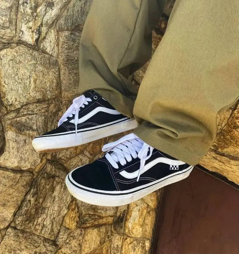 Vans Old Skool Black White for Girls  7A Premium Sneakers D-1173
