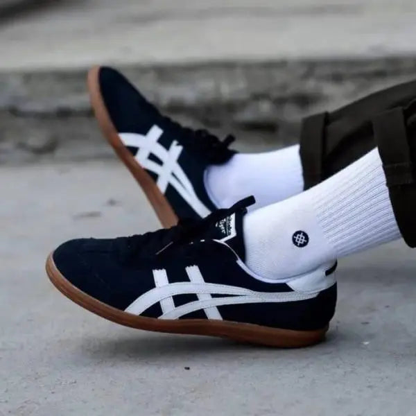 Onitsuk_a Tiger Tokuten Black white gum  7a premium quality sneakers D-1581