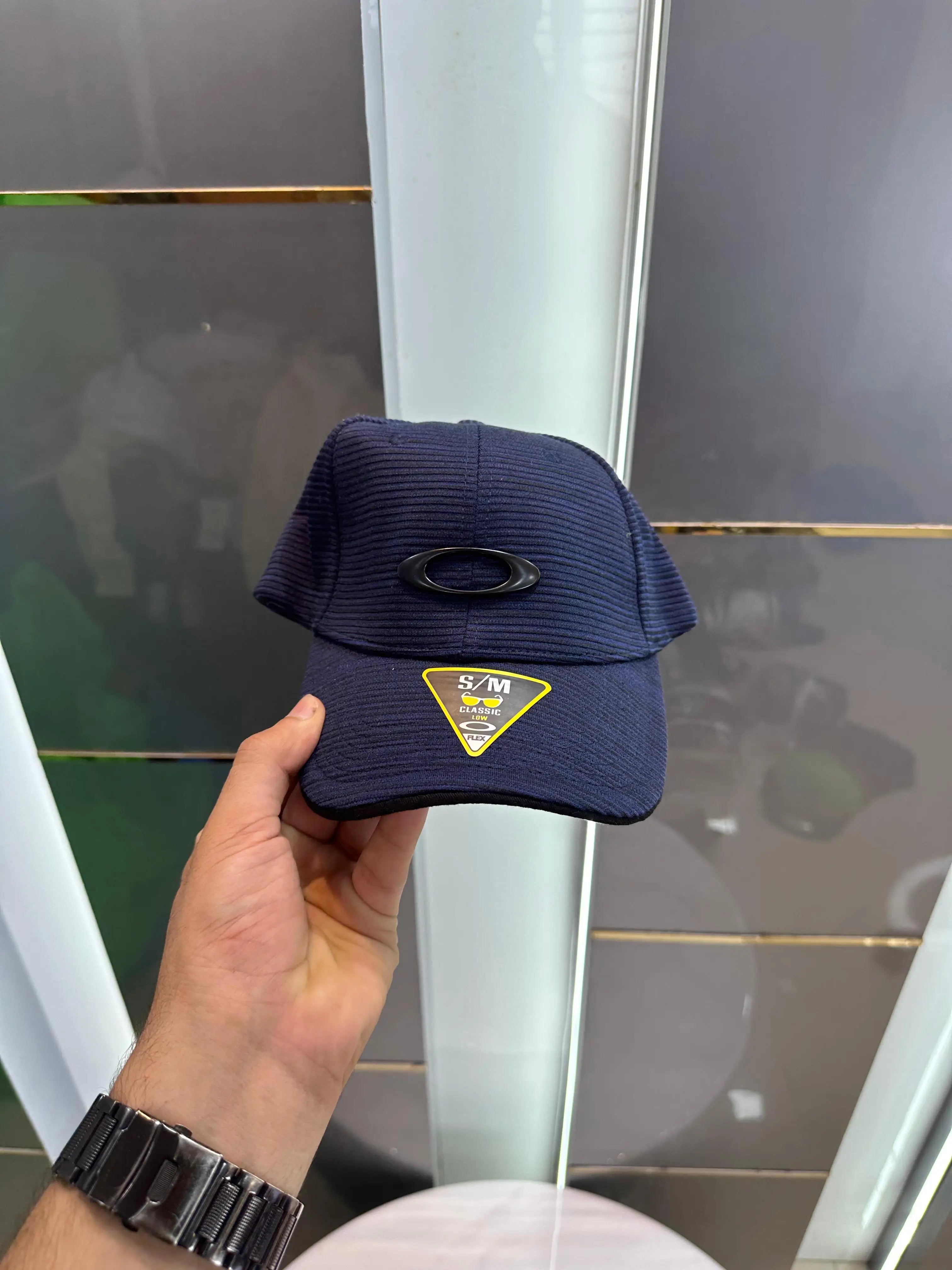 Oakle y Flex Fit Blue Premium Imported Cap