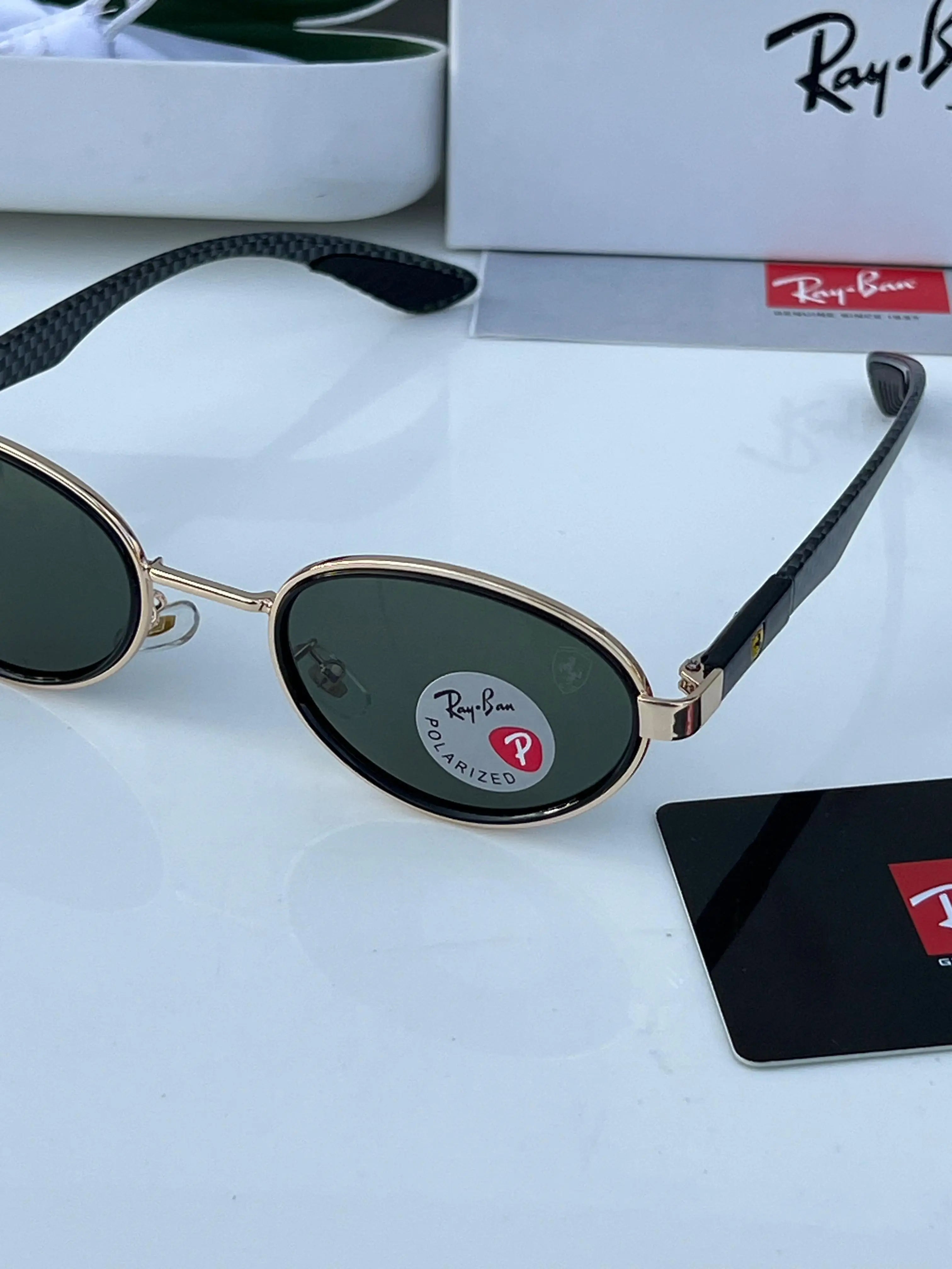 Rayban_82006_gold_green Secondary image