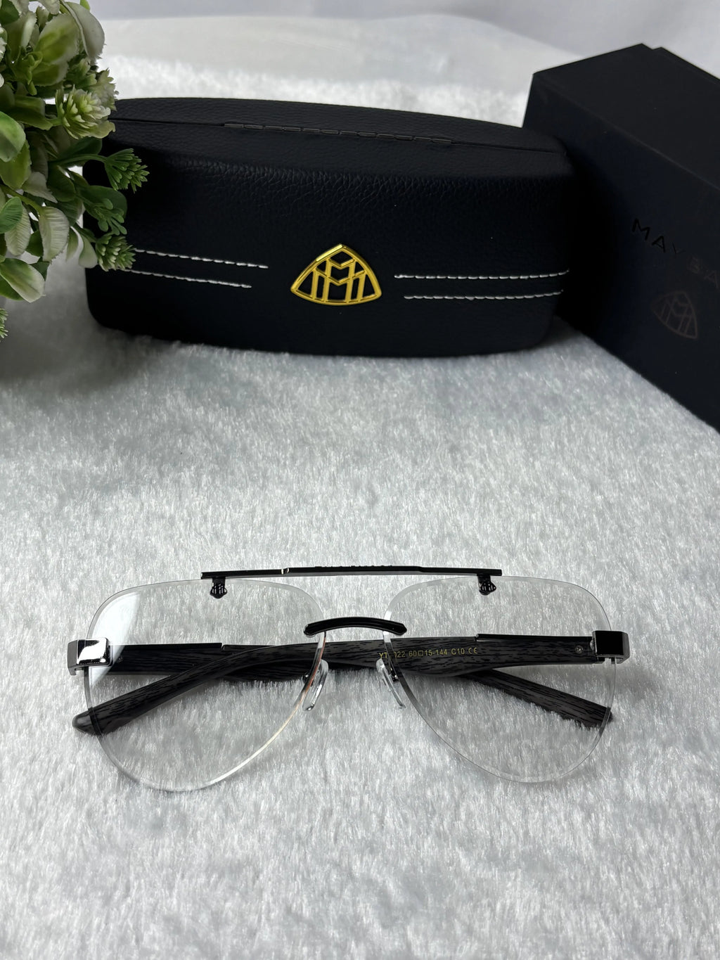 Maybach 1022 silver black