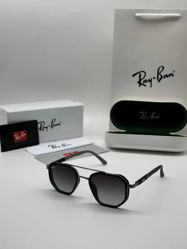 RayBan 3162 matt black smoke grey