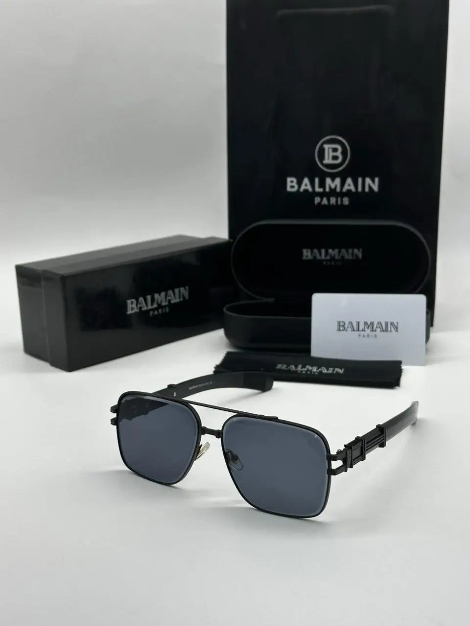 Balmain 176 matt black