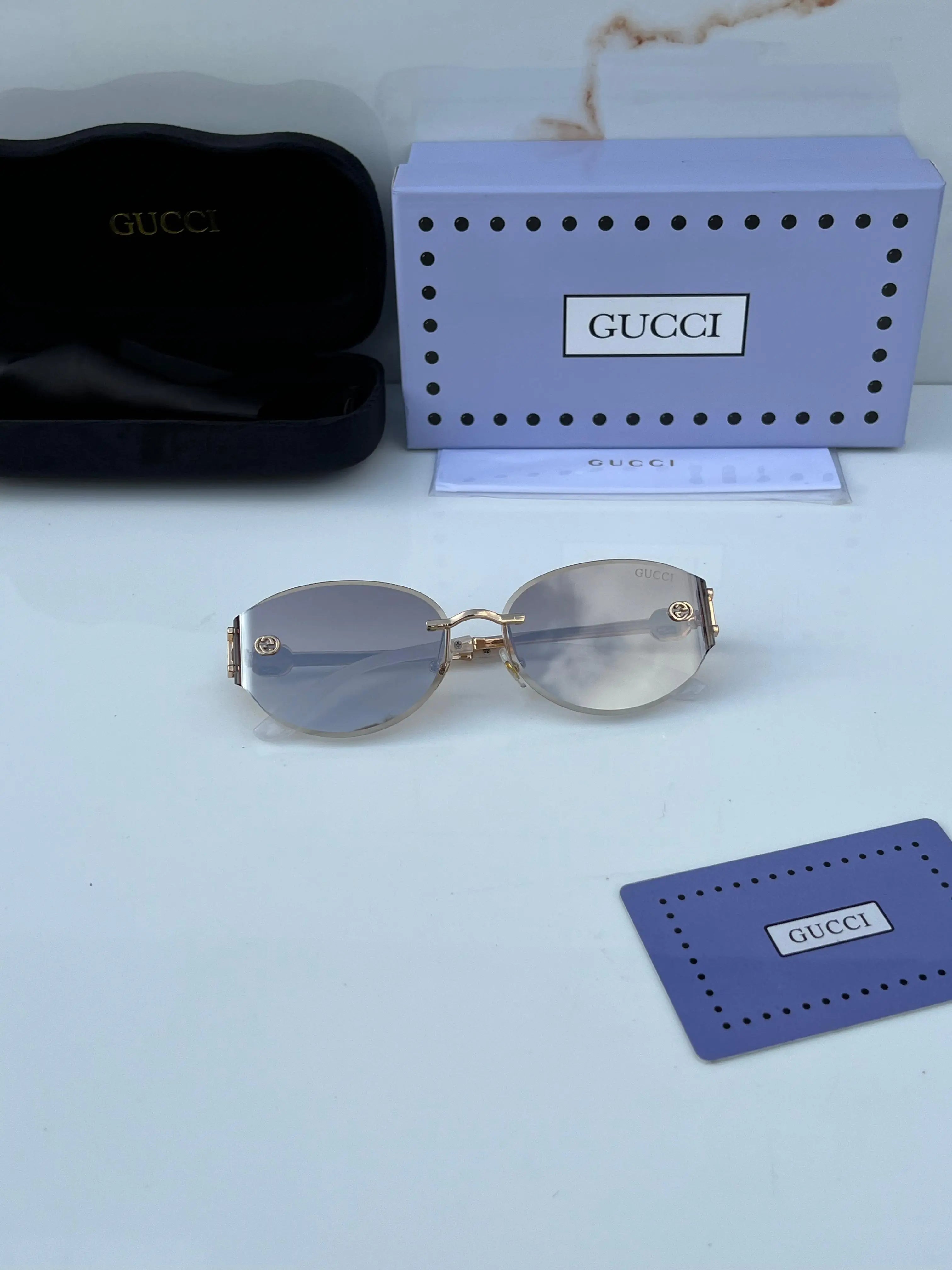 Gucci_993_gold_silver_ Secondary image