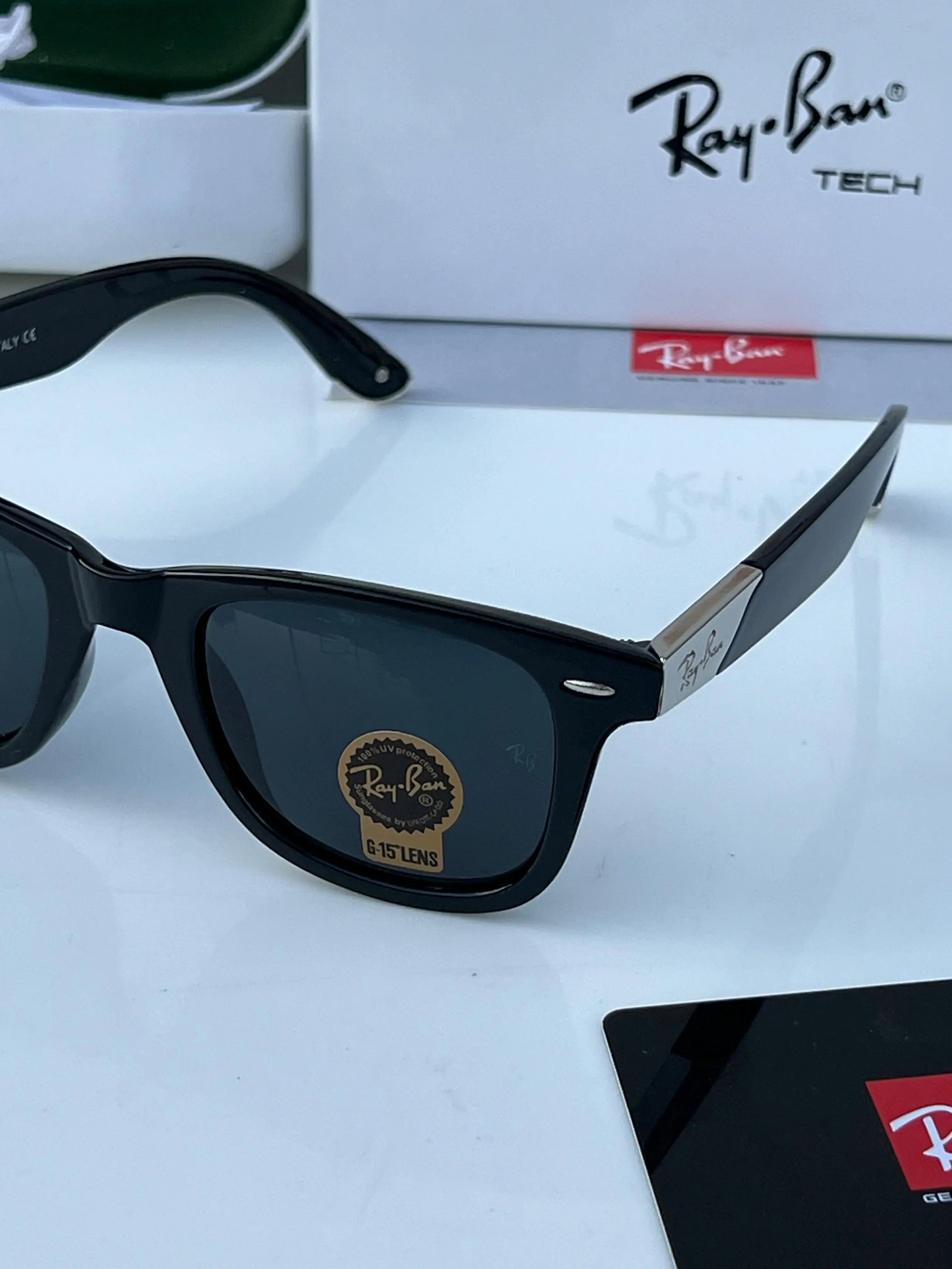 Rayban_2157_black_silver Secondary image
