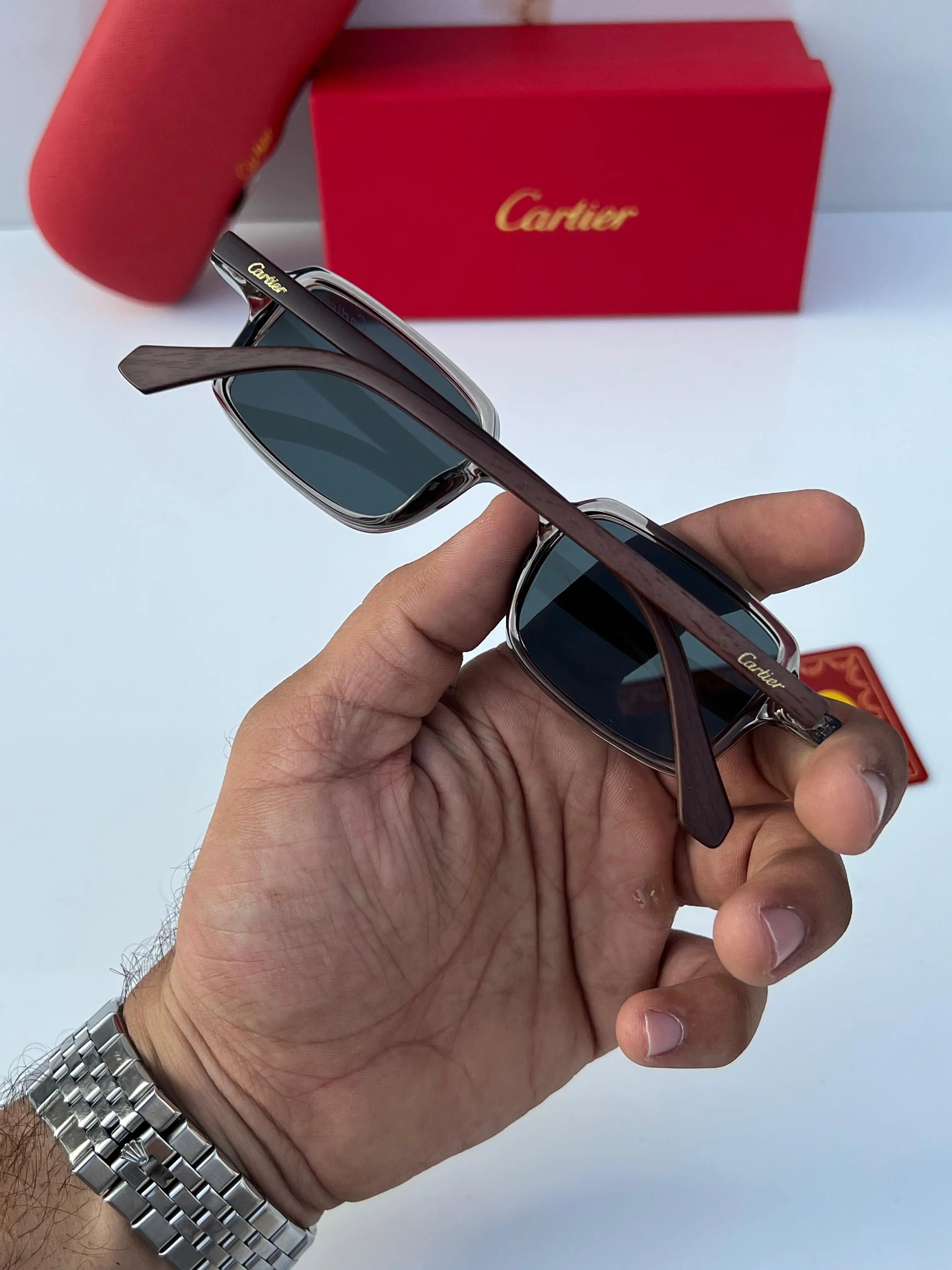 Cartier_6631_grey_black