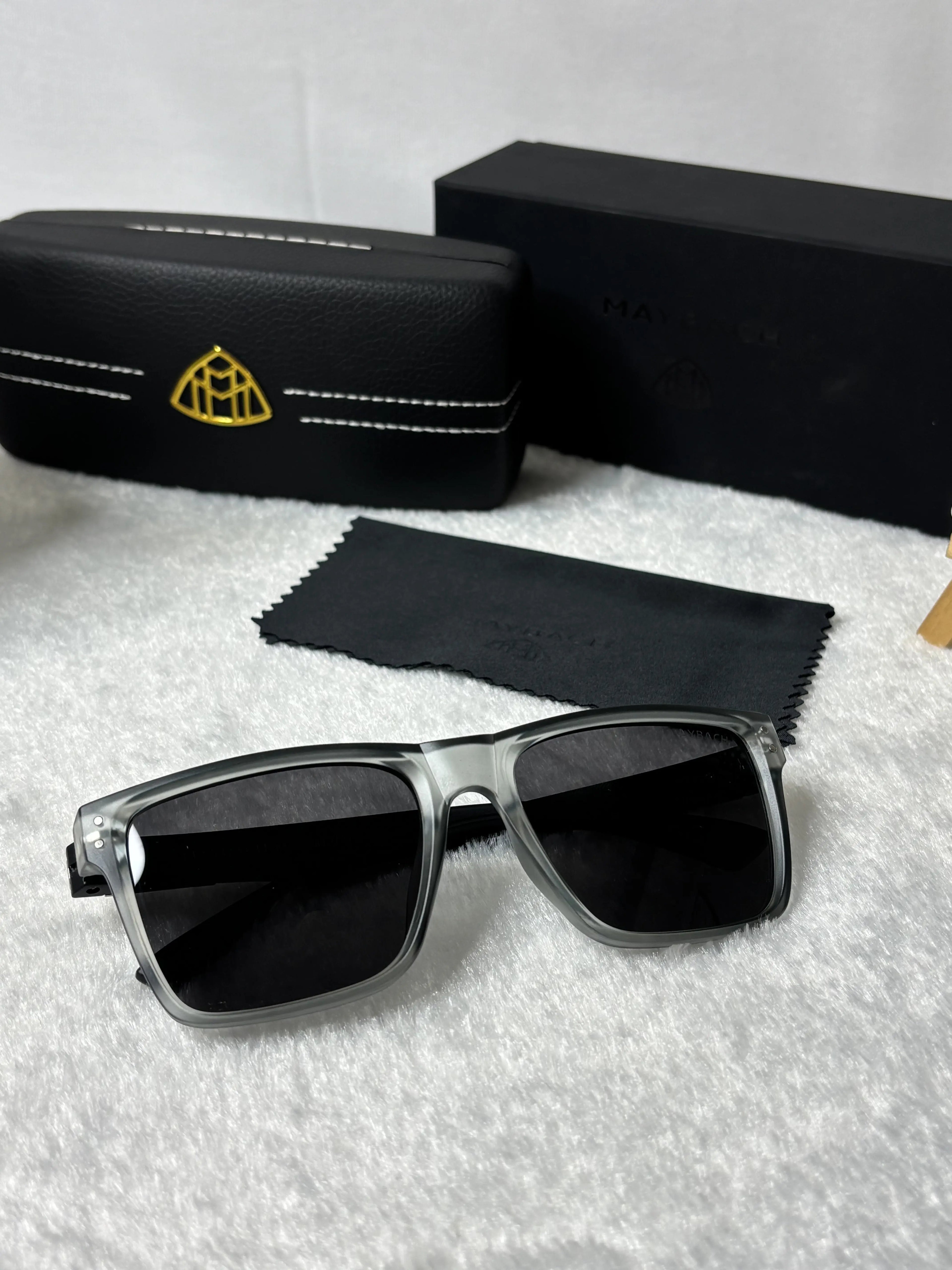 Maybach 7503 grey balck