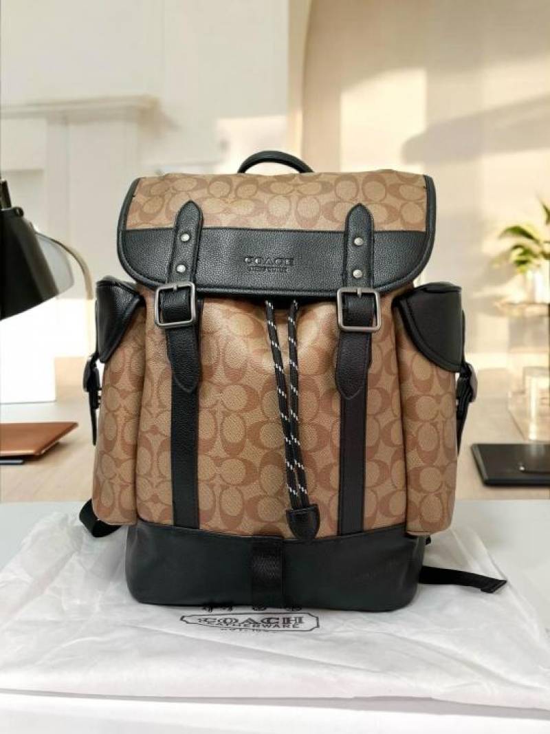 COAC_H HUDSON BACKPACK WITH OG DUST BAG