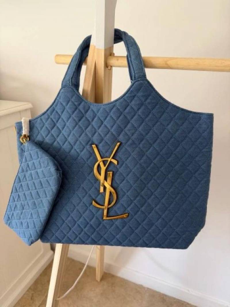 YSL SAINT LAURENT ICARE MAXI SHOPPING BAG IN QUILTED LAMBSKIN - Y690