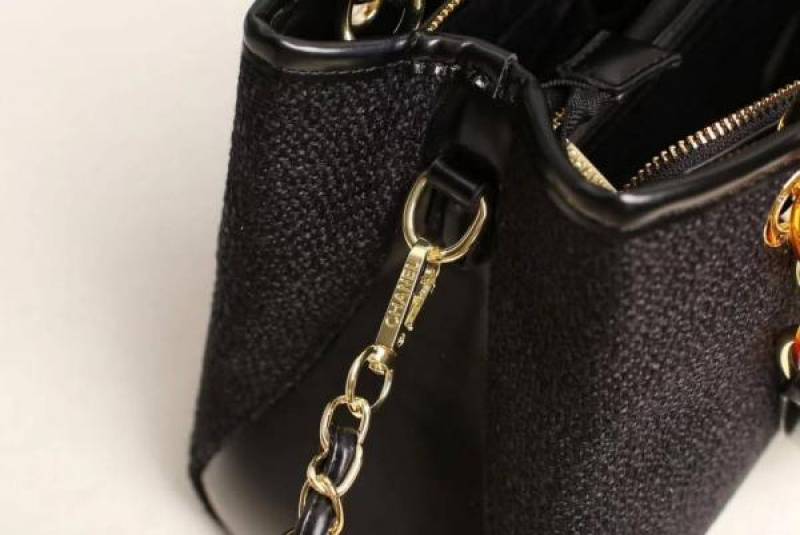 CHANE_L DEAUVILLE HAND BAG - C8312