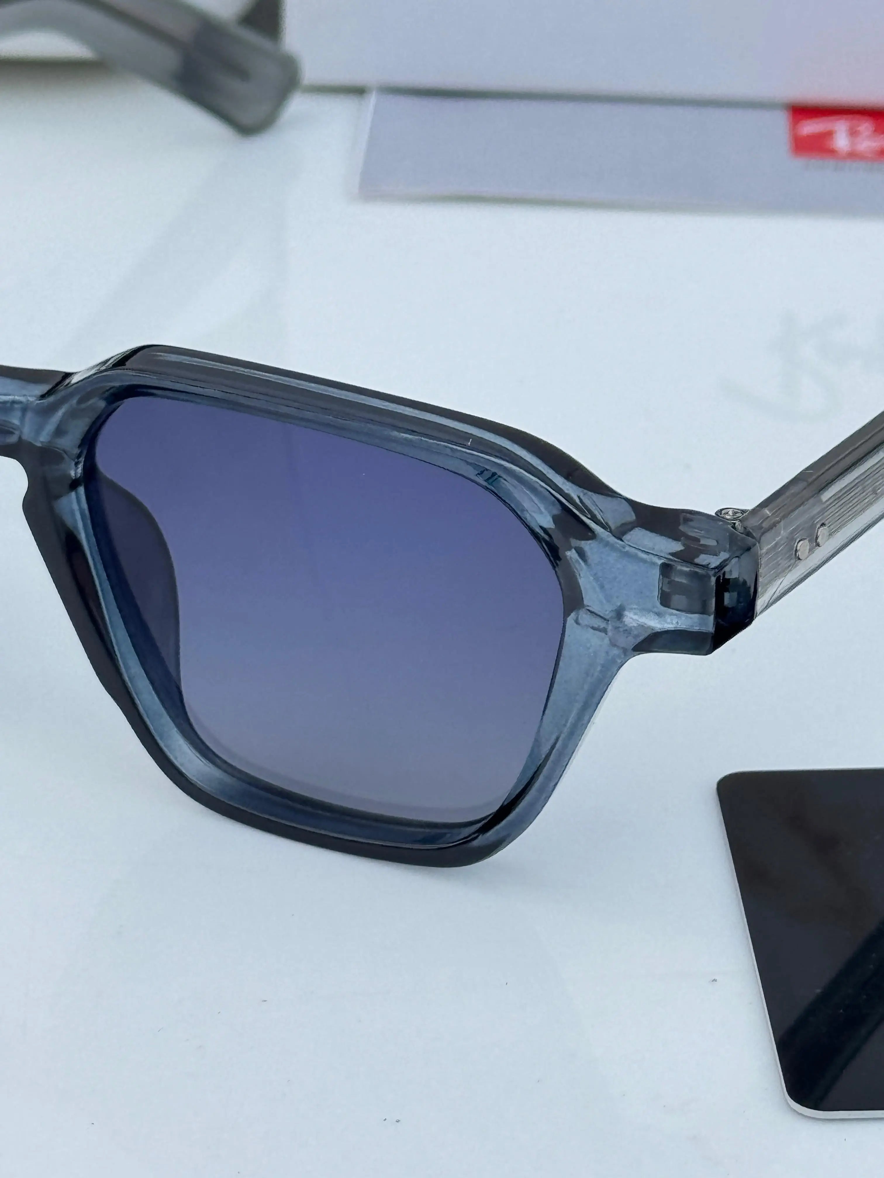 Rayban_1115_blue