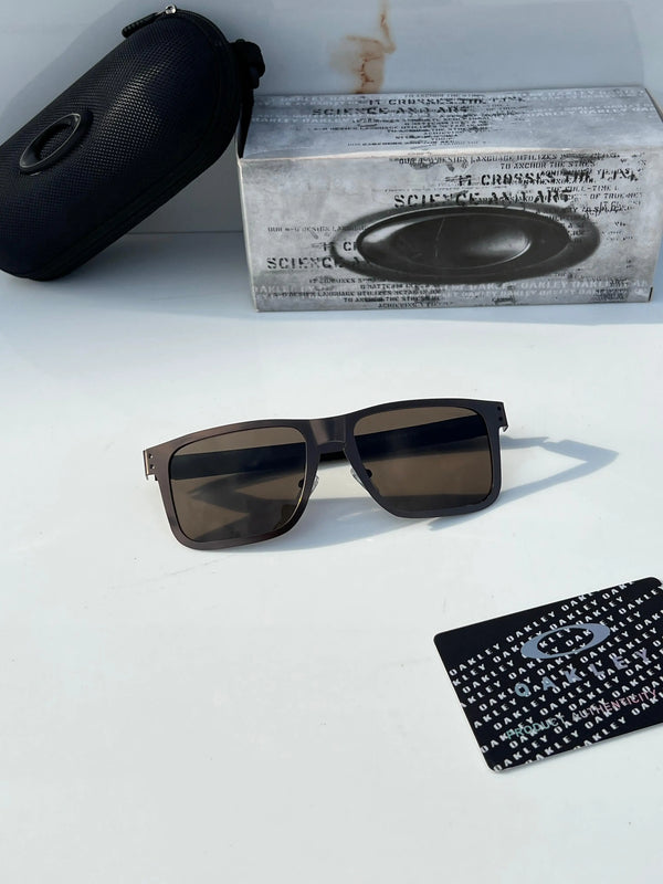 Oakley_1701_brown