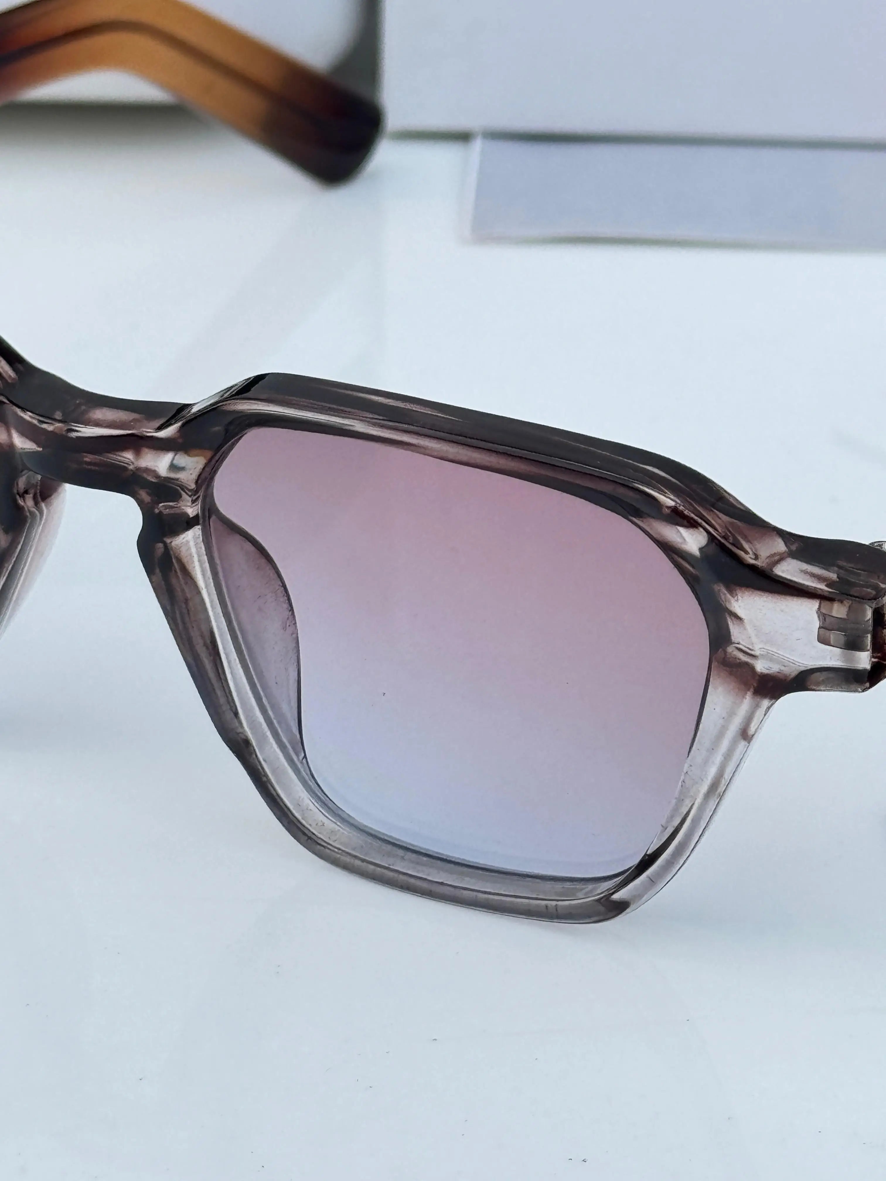 Rayban_1115_strip_brown_blue
