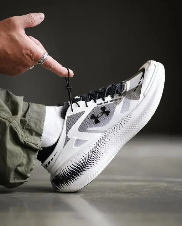 Under Armour ECHO SlipSeed WHITE BLACK